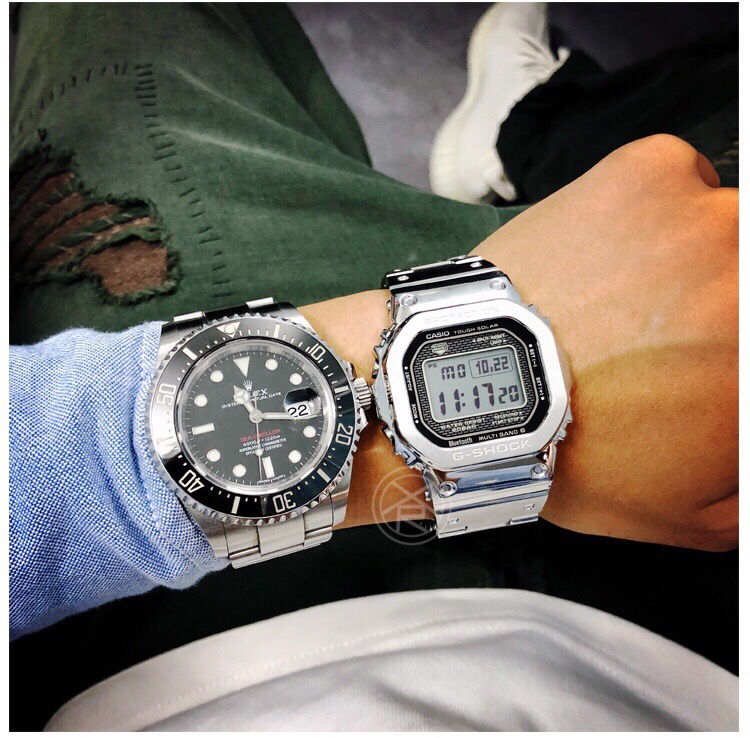 CASIO G-SHOCK G-SHOCK Shock Resistant Multifunction Digital Analog Watch