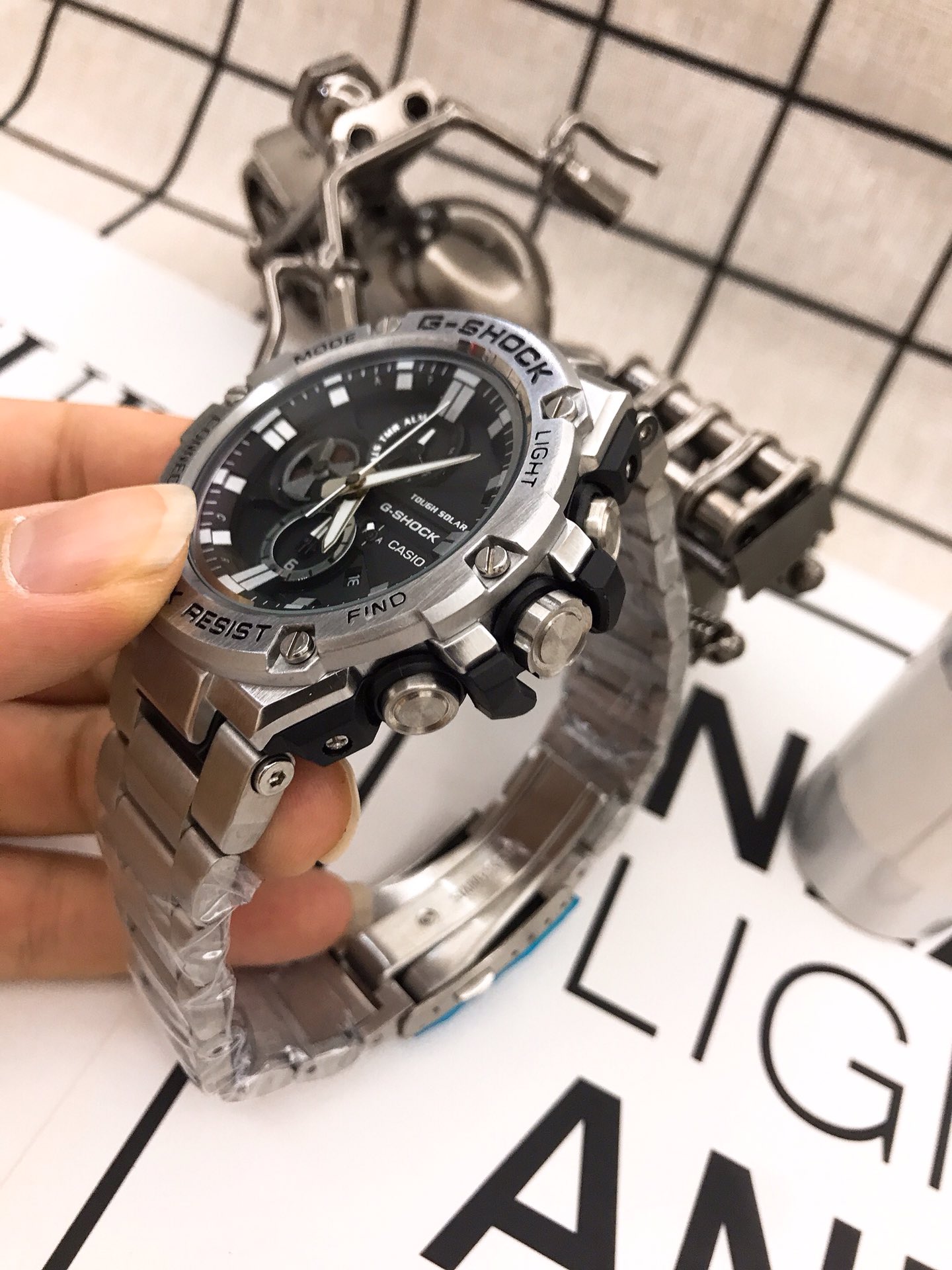 CASIO G-SHOCK g-shock Shock Resistant Multifunction Digital Analog Watch