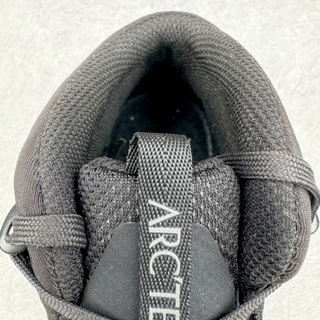 Running Shoes M-s