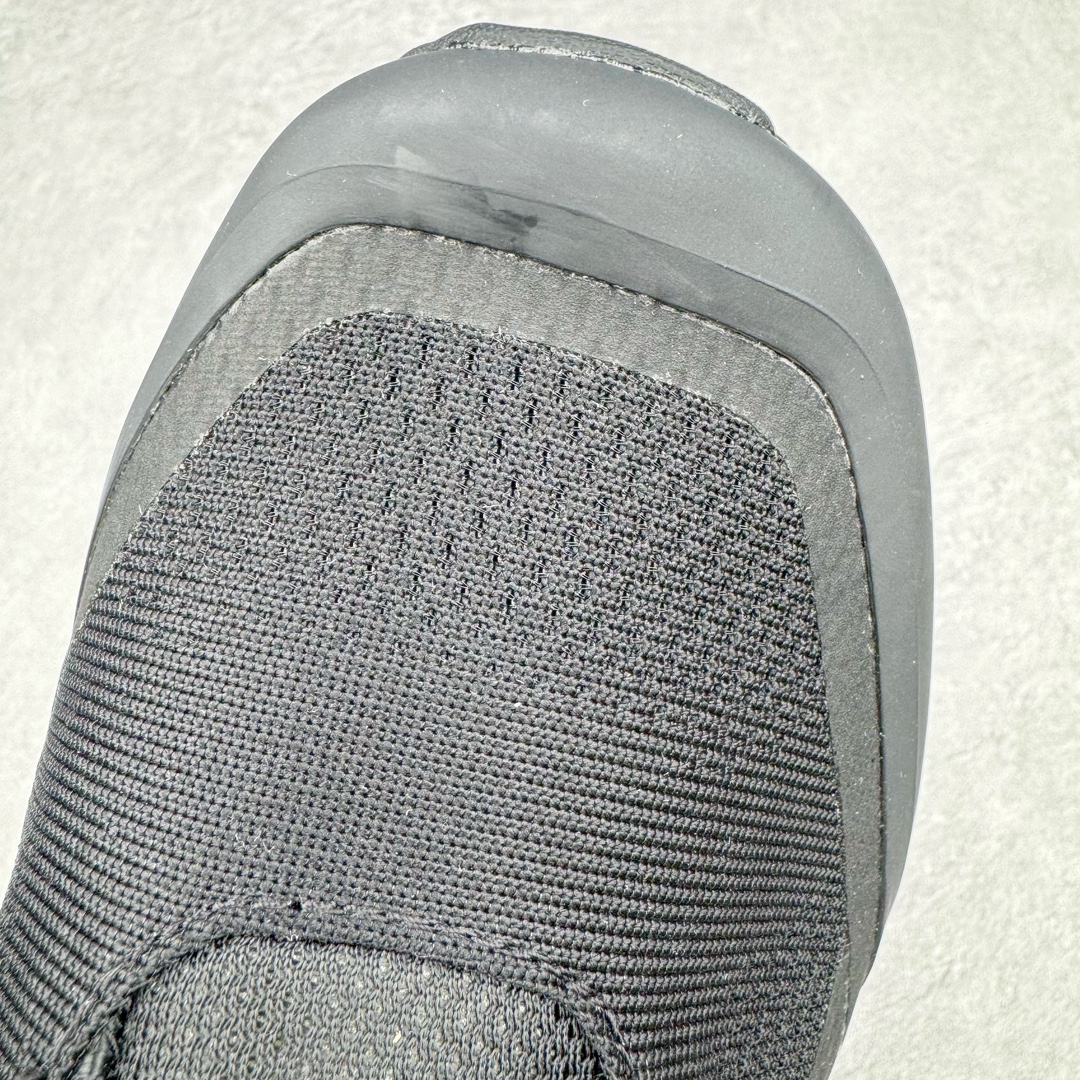 Running Shoes M-s