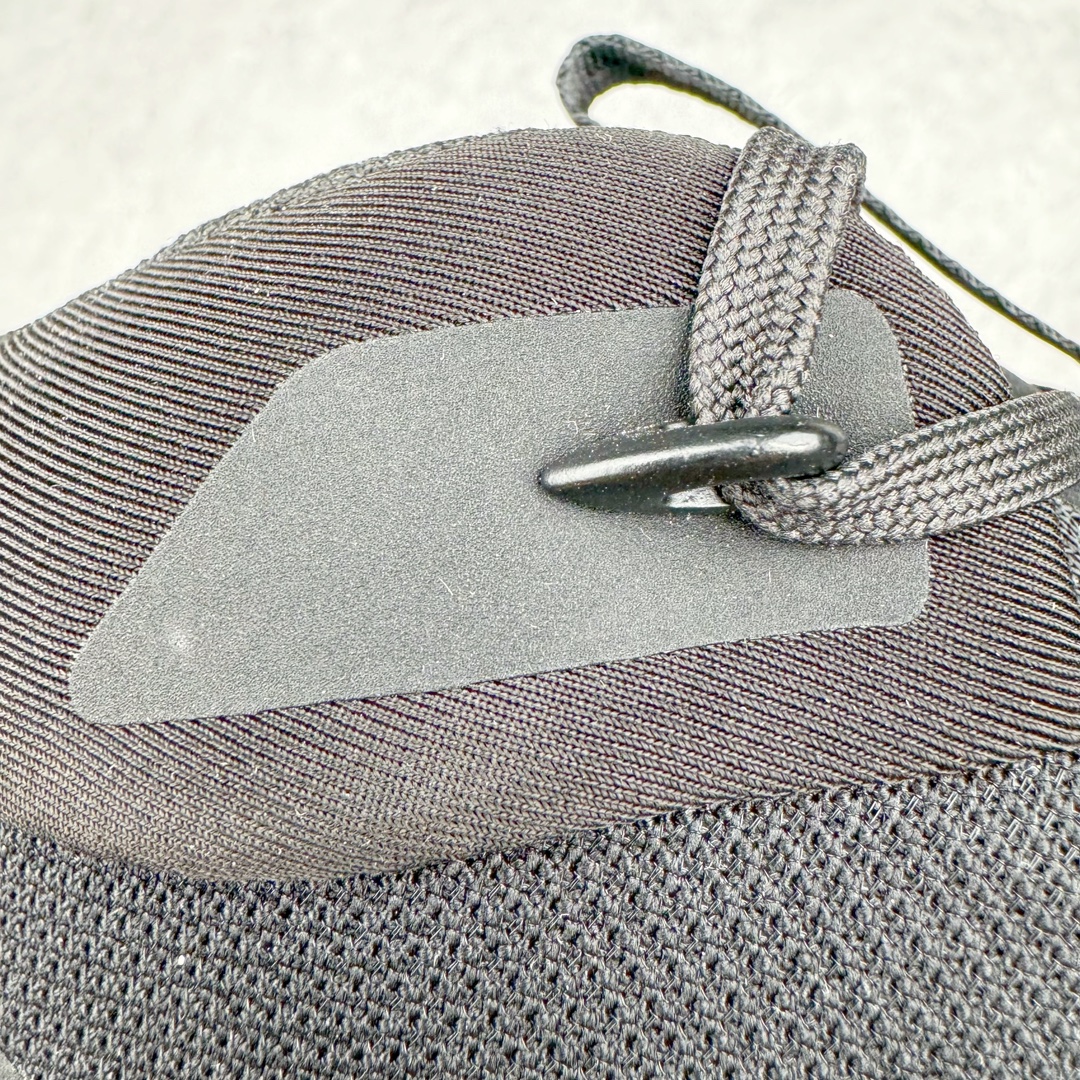 Running Shoes M-s
