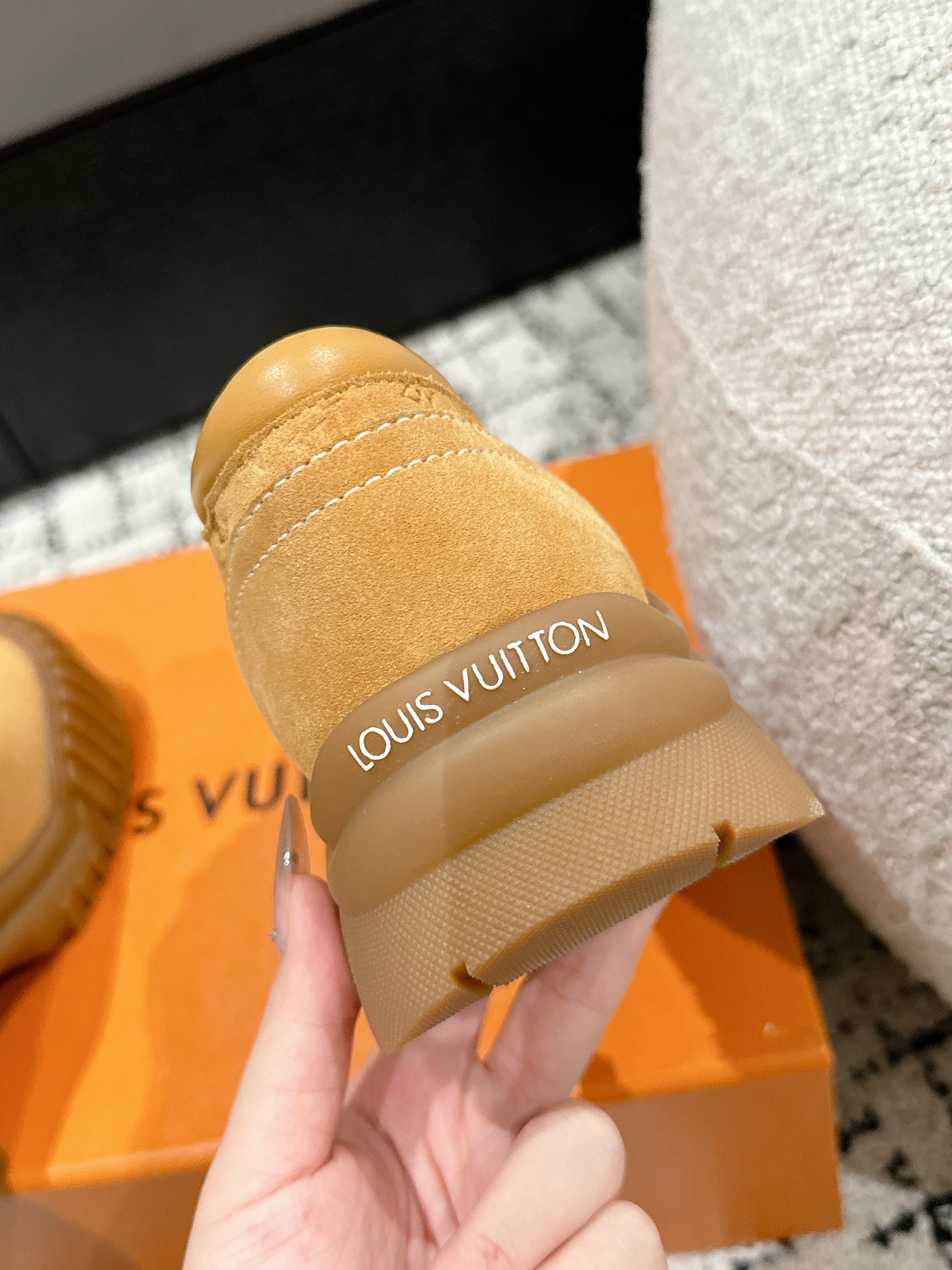 Louis Vuitton Basic Shoes L-s