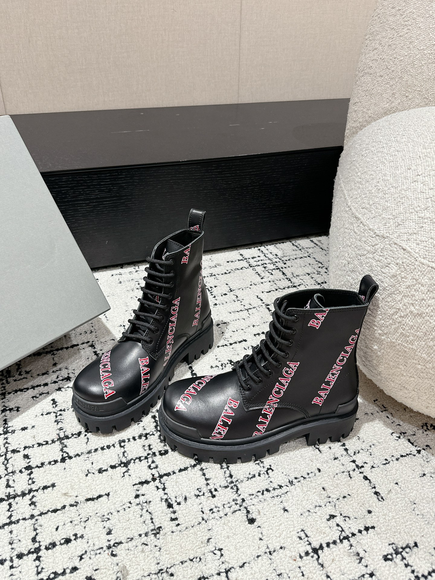 Balenciaga Male Boots Cow Leather Black M-l-s