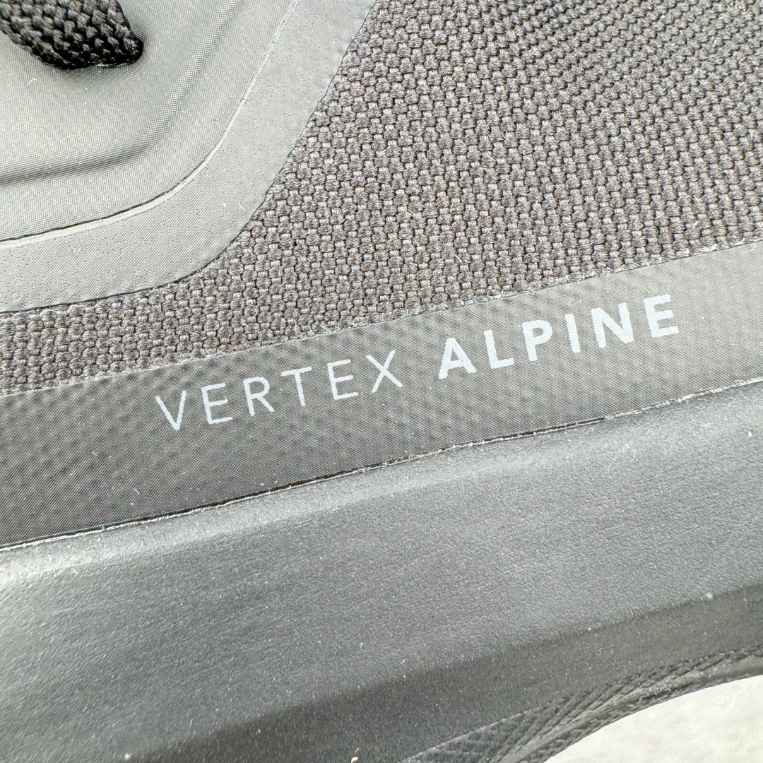 Running Shoes