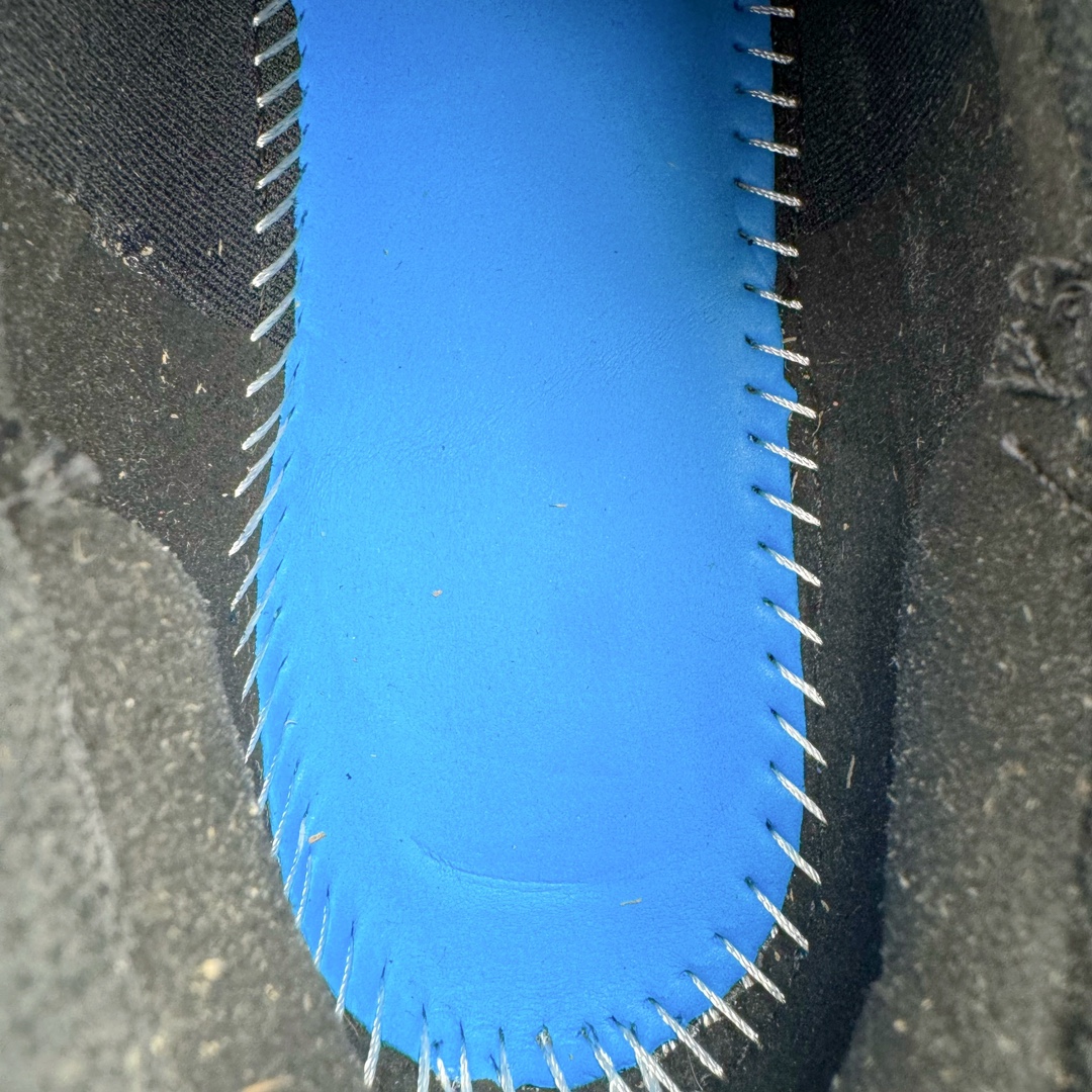 Running Shoes