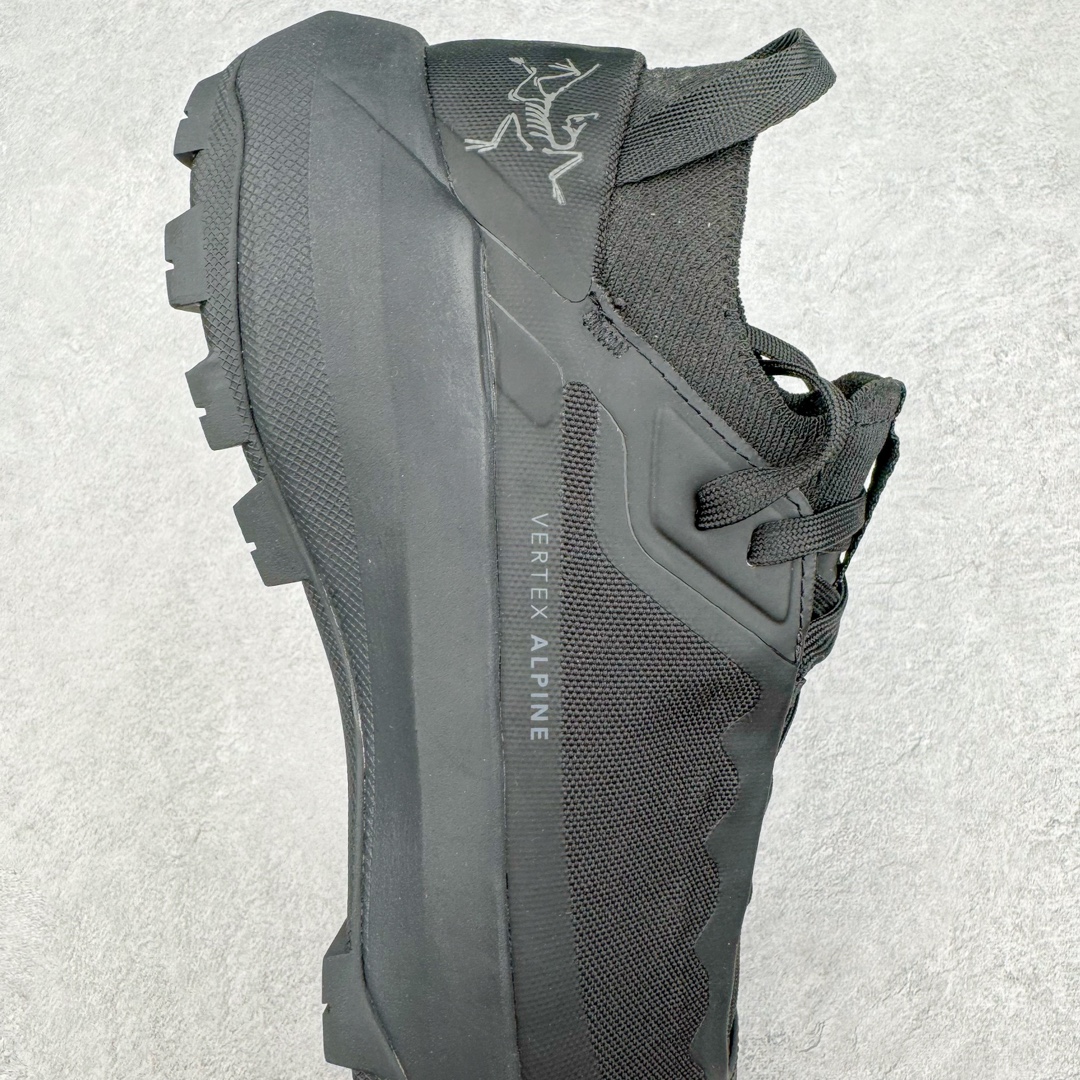 Running Shoes