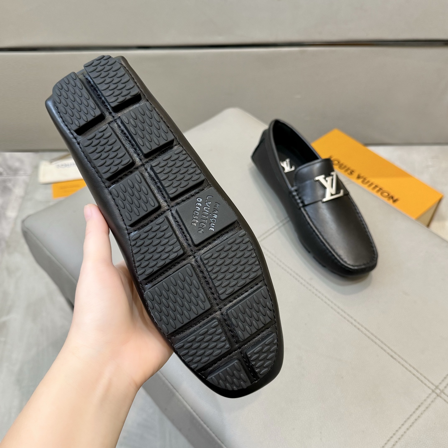 Louis Vuitton Male Loafers Cow Leather L