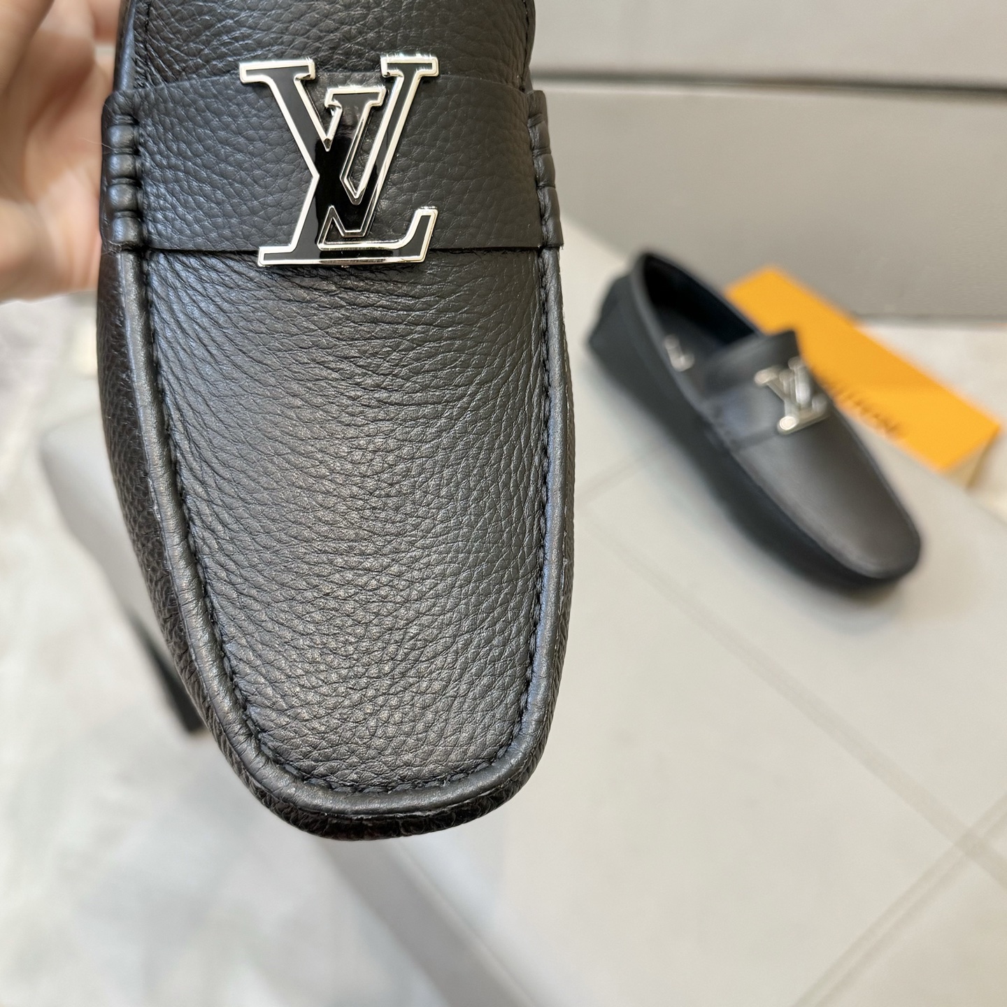 Louis Vuitton Male Loafers Cow Leather L