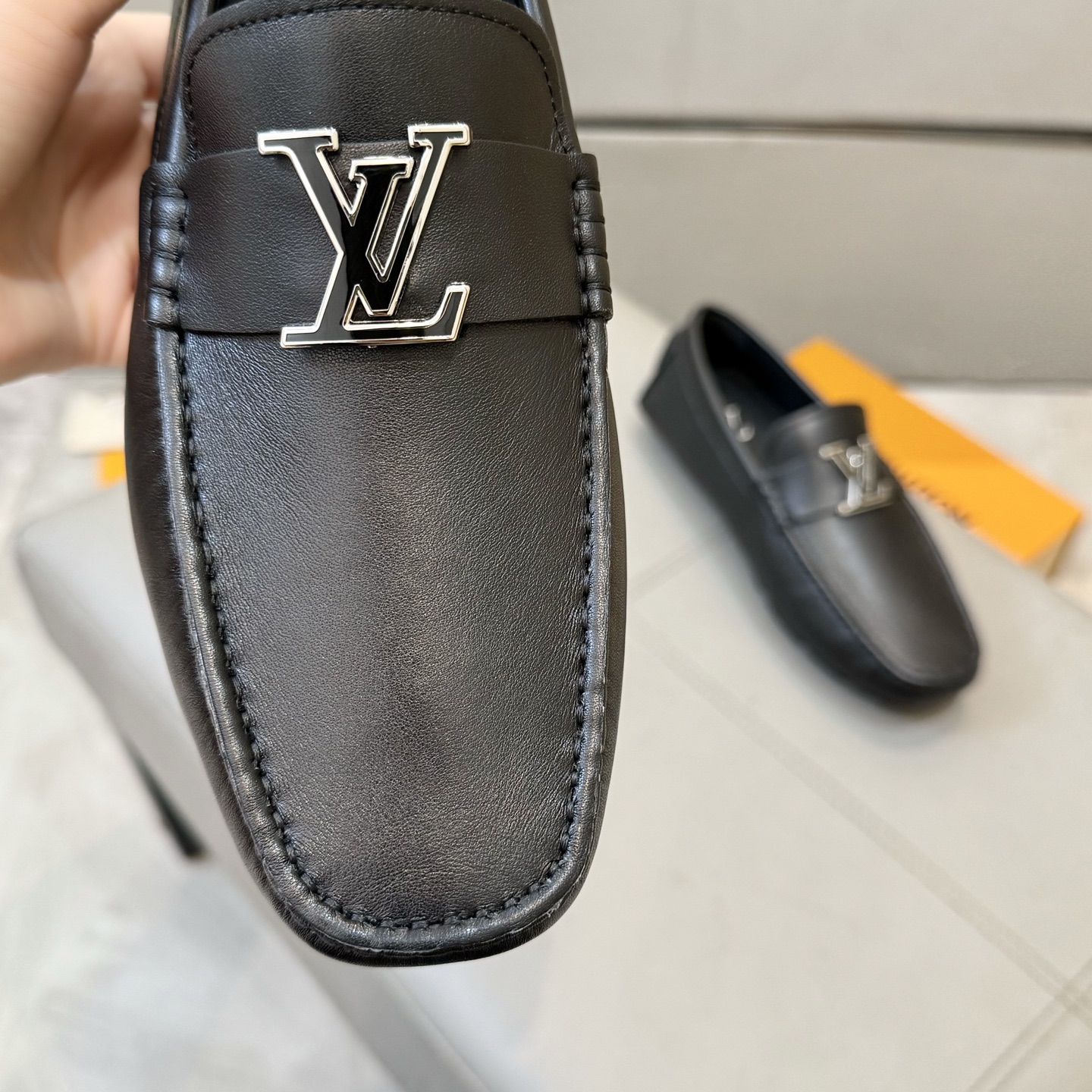 Louis Vuitton Male Loafers Cow Leather L