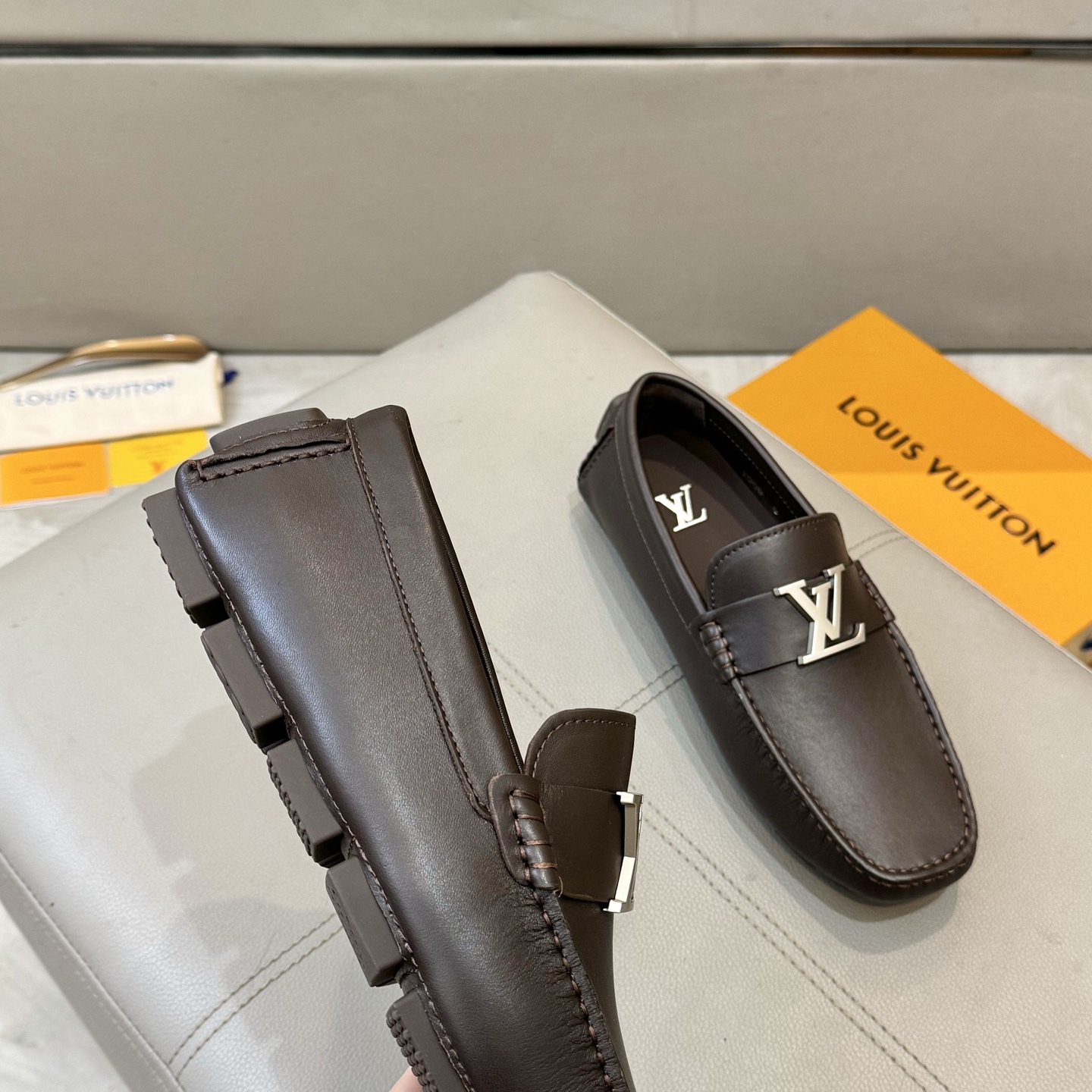 Louis Vuitton Male Loafers Cow Leather L