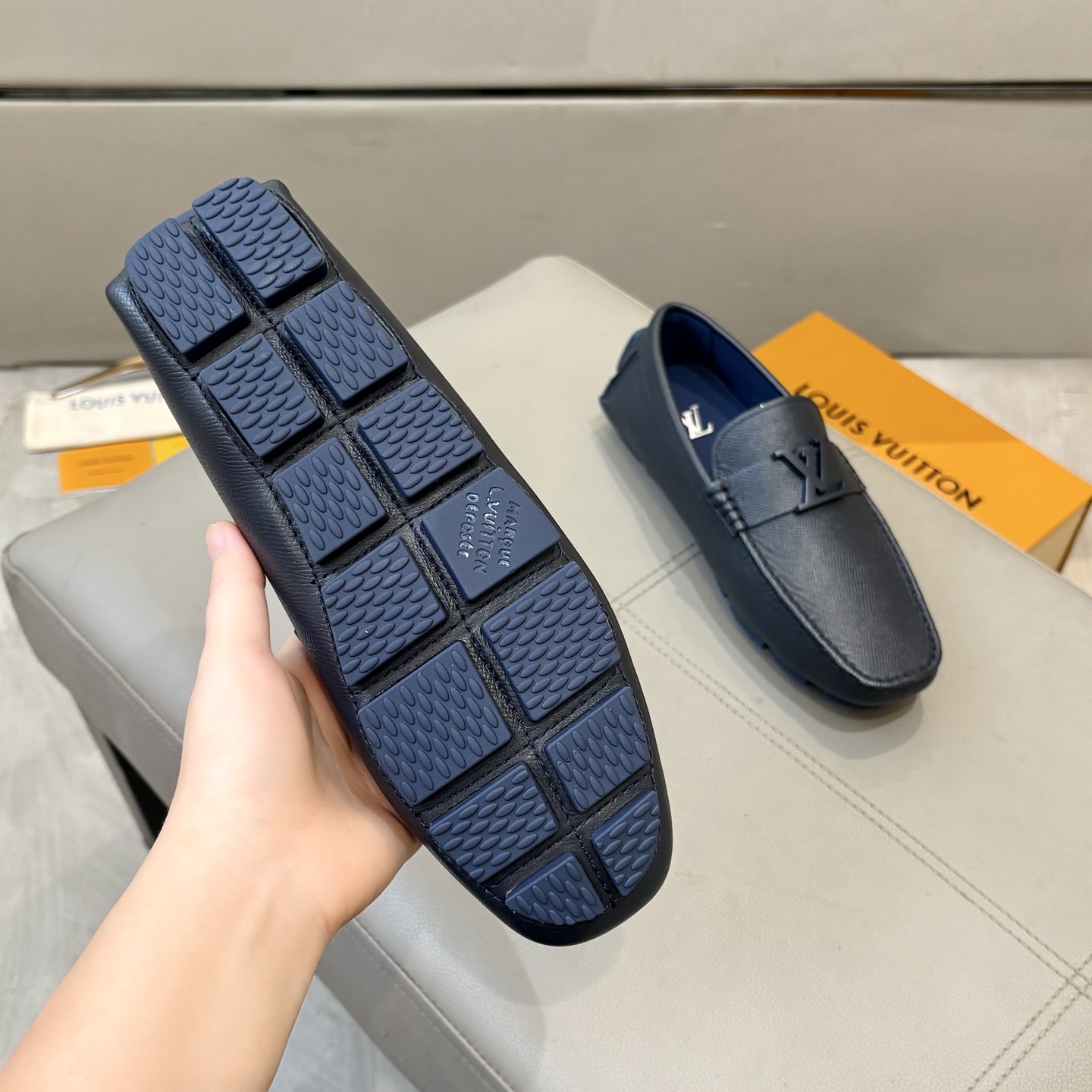 Louis Vuitton Male Loafers Cow Leather L