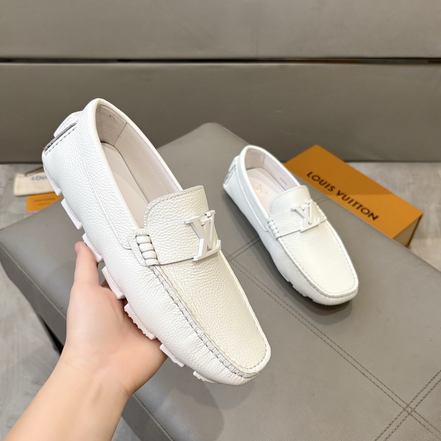 Louis Vuitton Male Loafers Cow Leather L