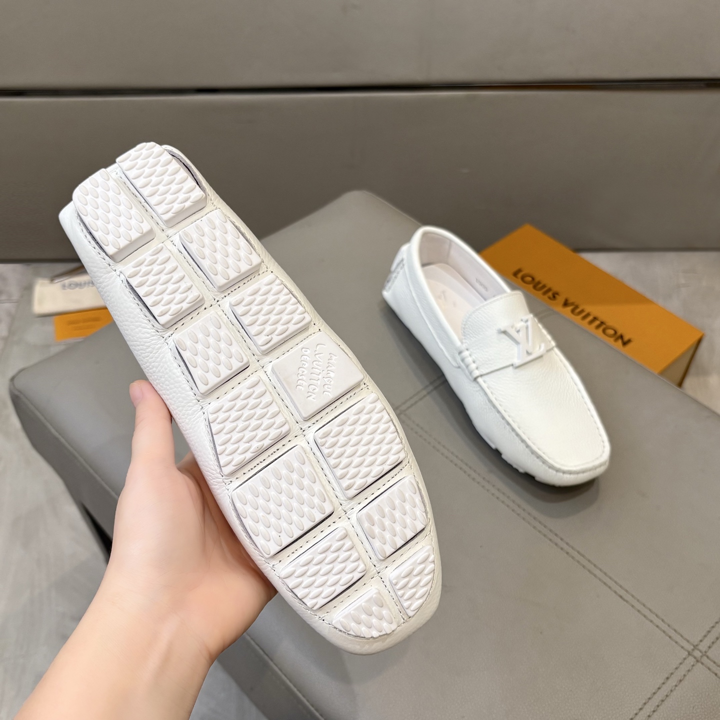 Louis Vuitton Male Loafers Cow Leather L