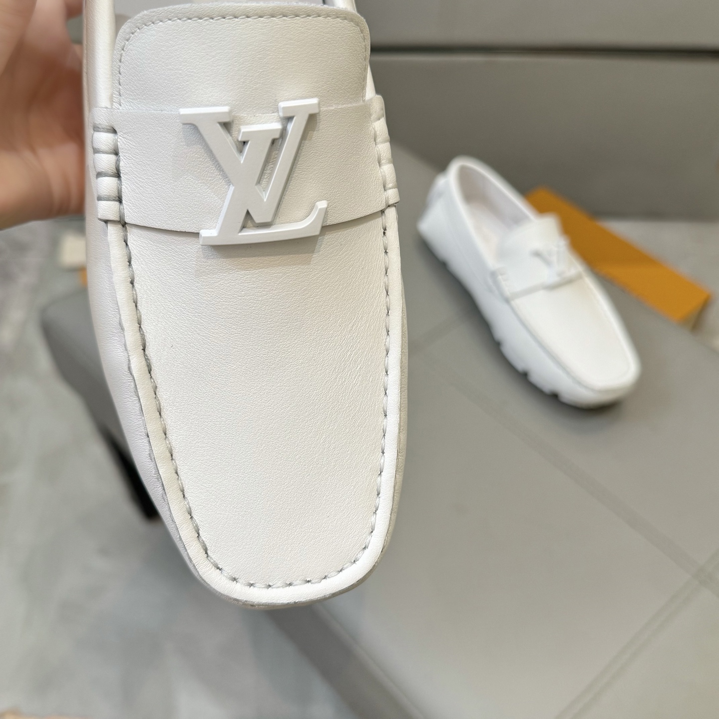 Louis Vuitton Male Loafers Cow Leather L