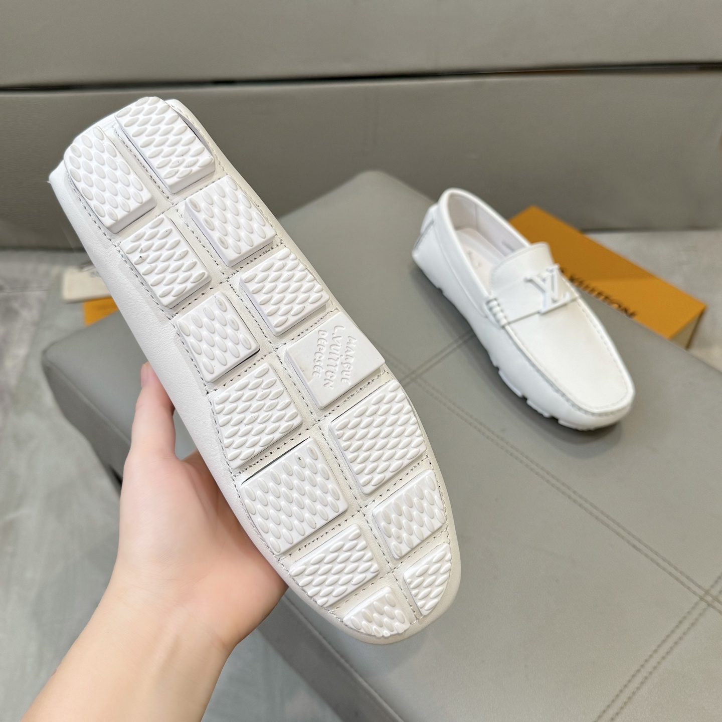 Louis Vuitton Male Loafers Cow Leather L