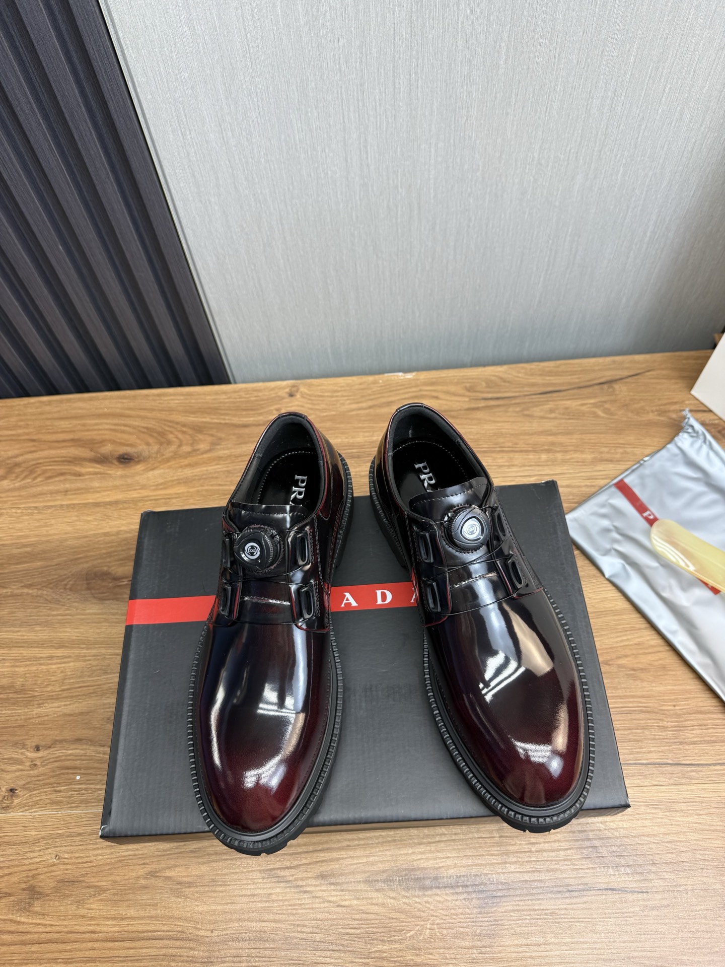 Male Leather Shoes Cow Leather Lightweight