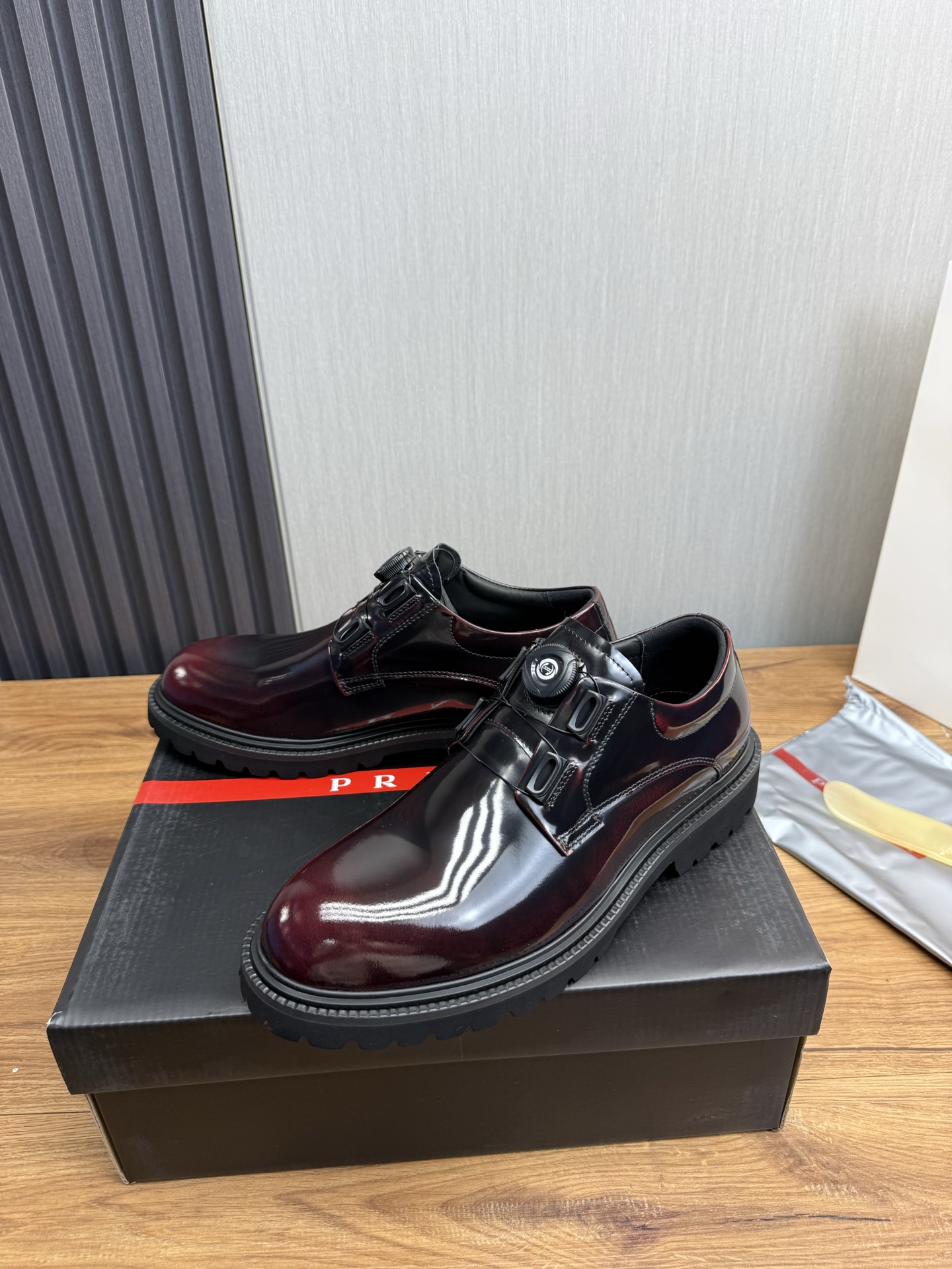 Male Leather Shoes Cow Leather Lightweight