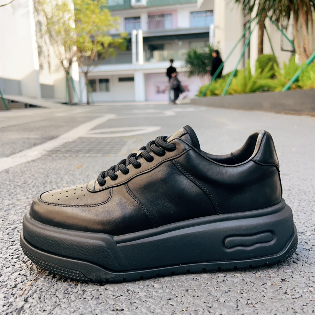 Male Basic Shoes