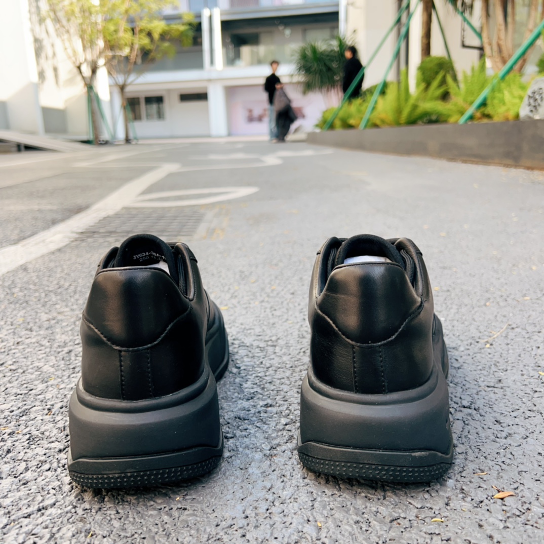 Male Basic Shoes
