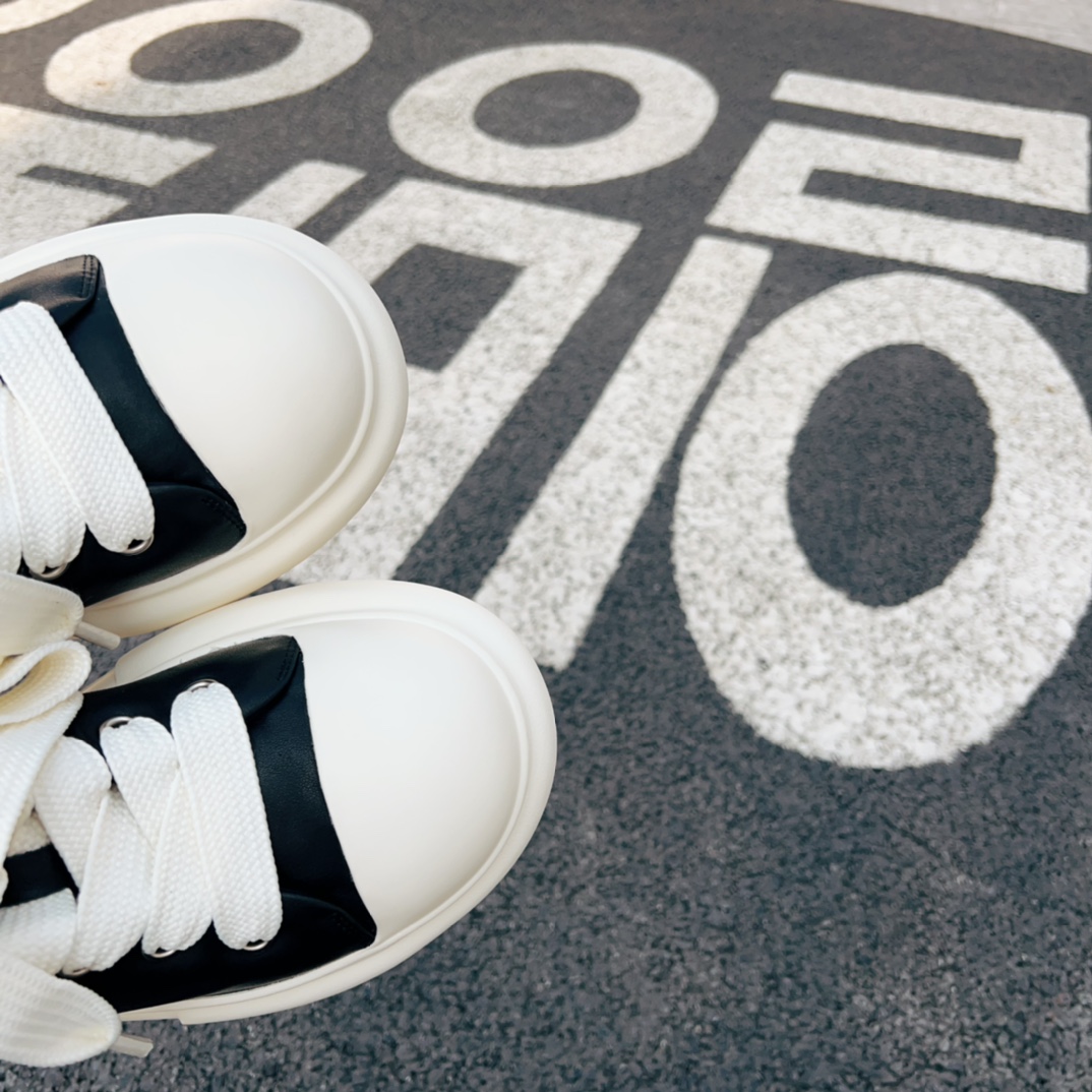 Male Basic Shoes