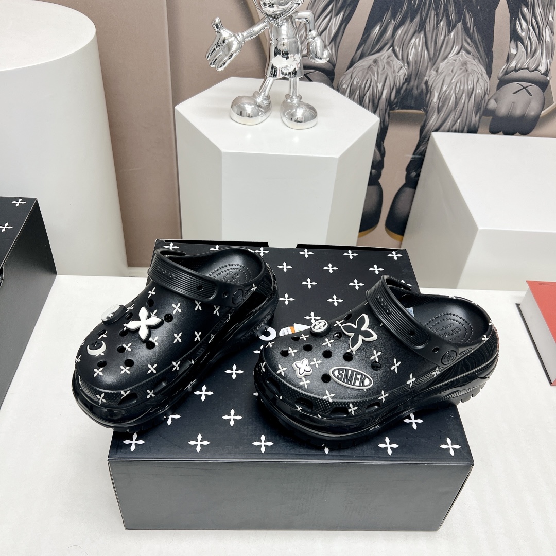 Crocs Basic Shoes M-s