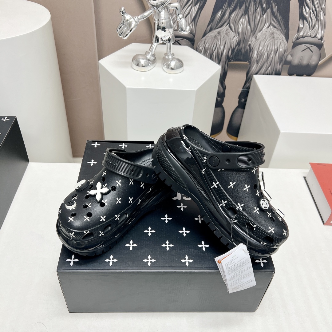 Crocs Basic Shoes M-s