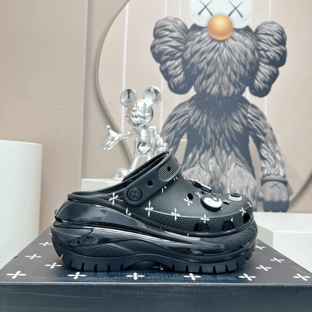 Crocs Basic Shoes M-s