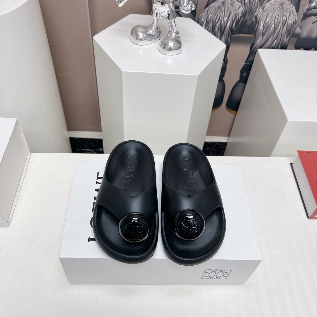 Loewe Female Sandals L-s