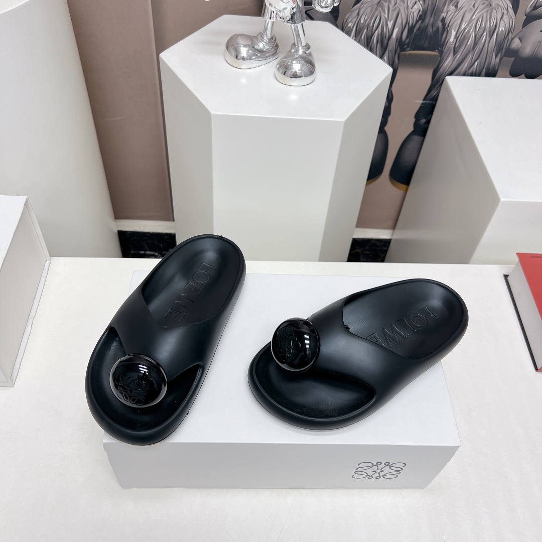 Loewe Female Sandals L-s