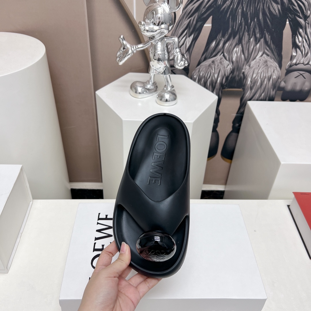 Loewe Female Sandals L-s