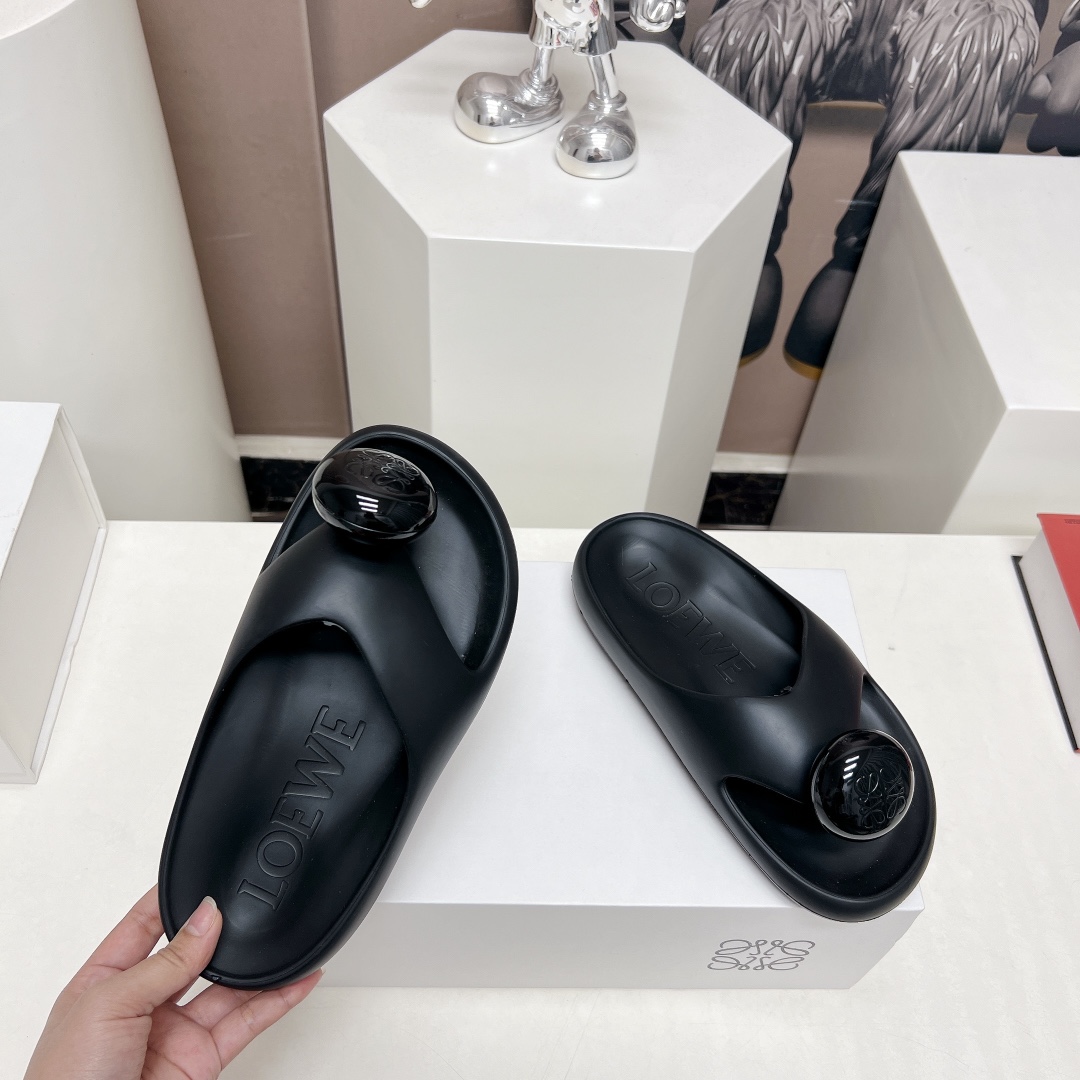 Loewe Female Sandals L-s