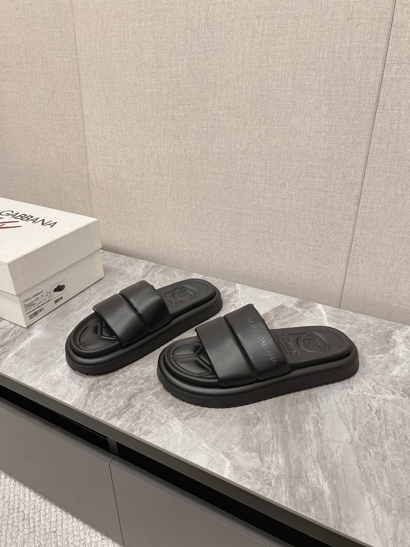 Dolce Gabbana Male Slippers L-s