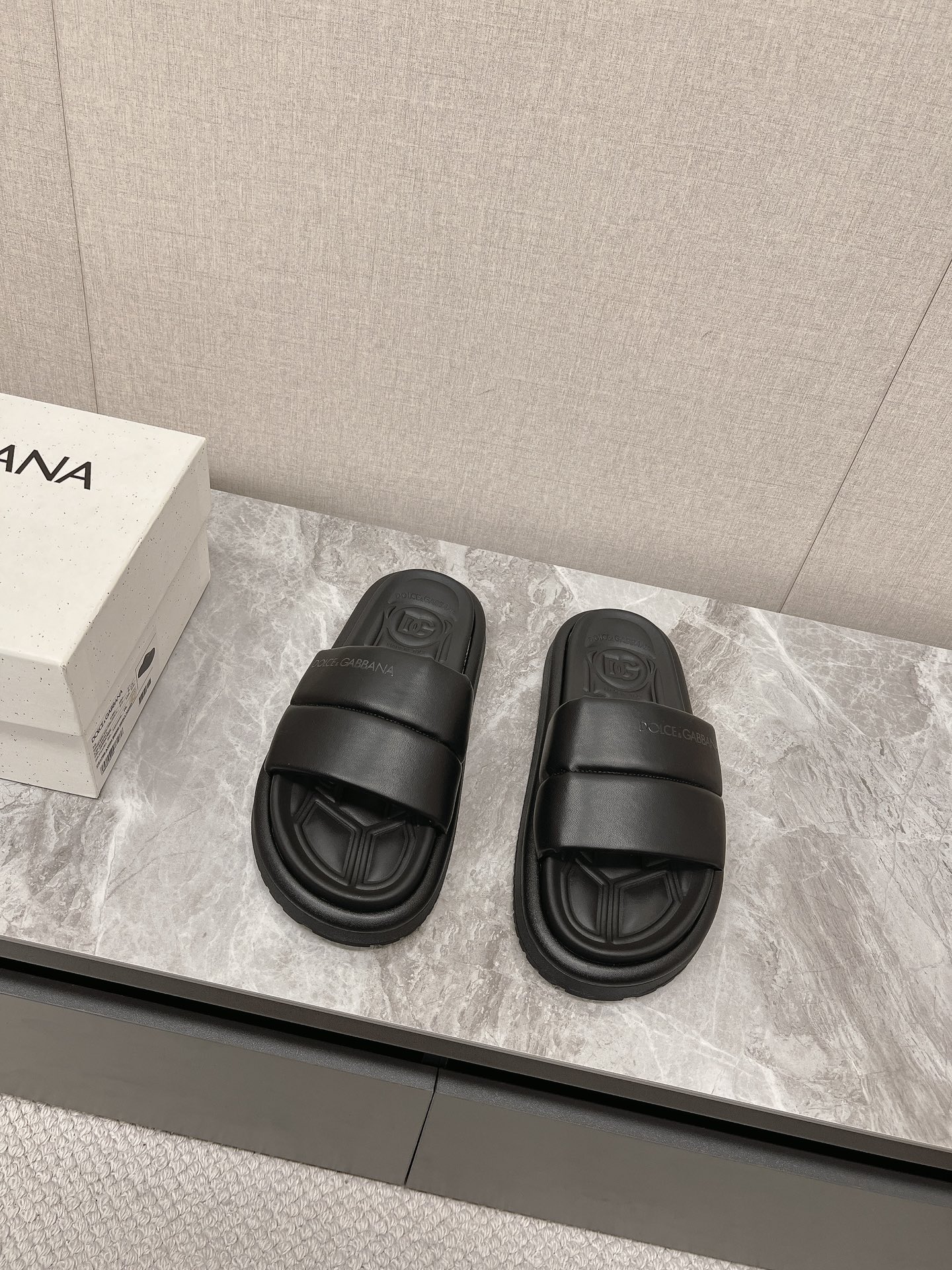 Dolce Gabbana Male Slippers L-s