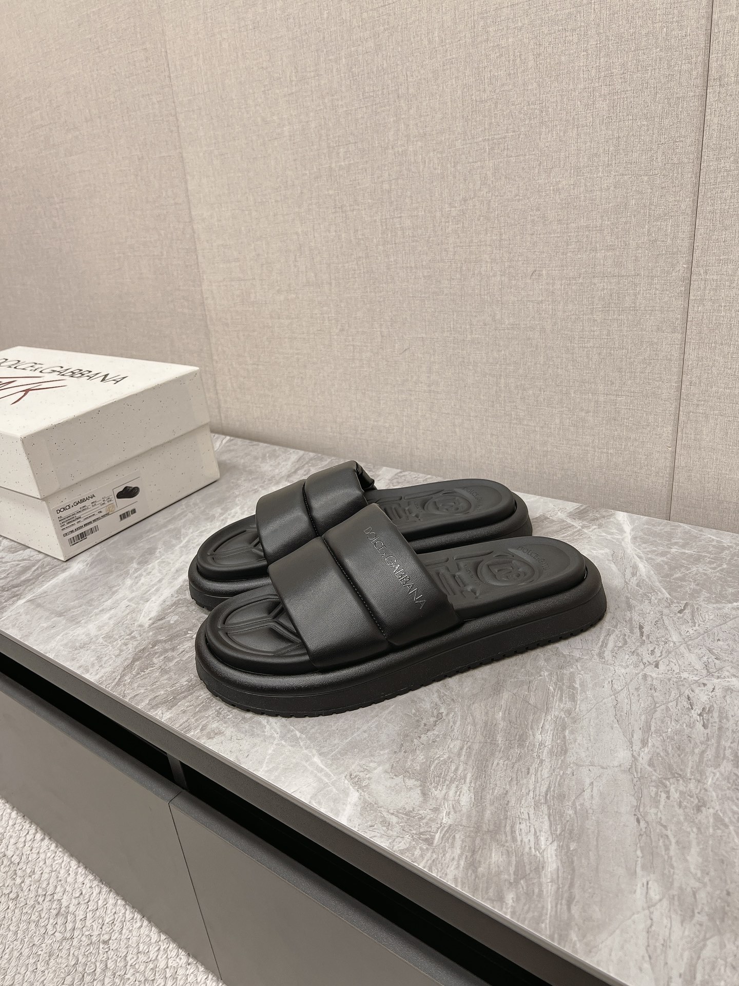 Dolce Gabbana Male Slippers L-s