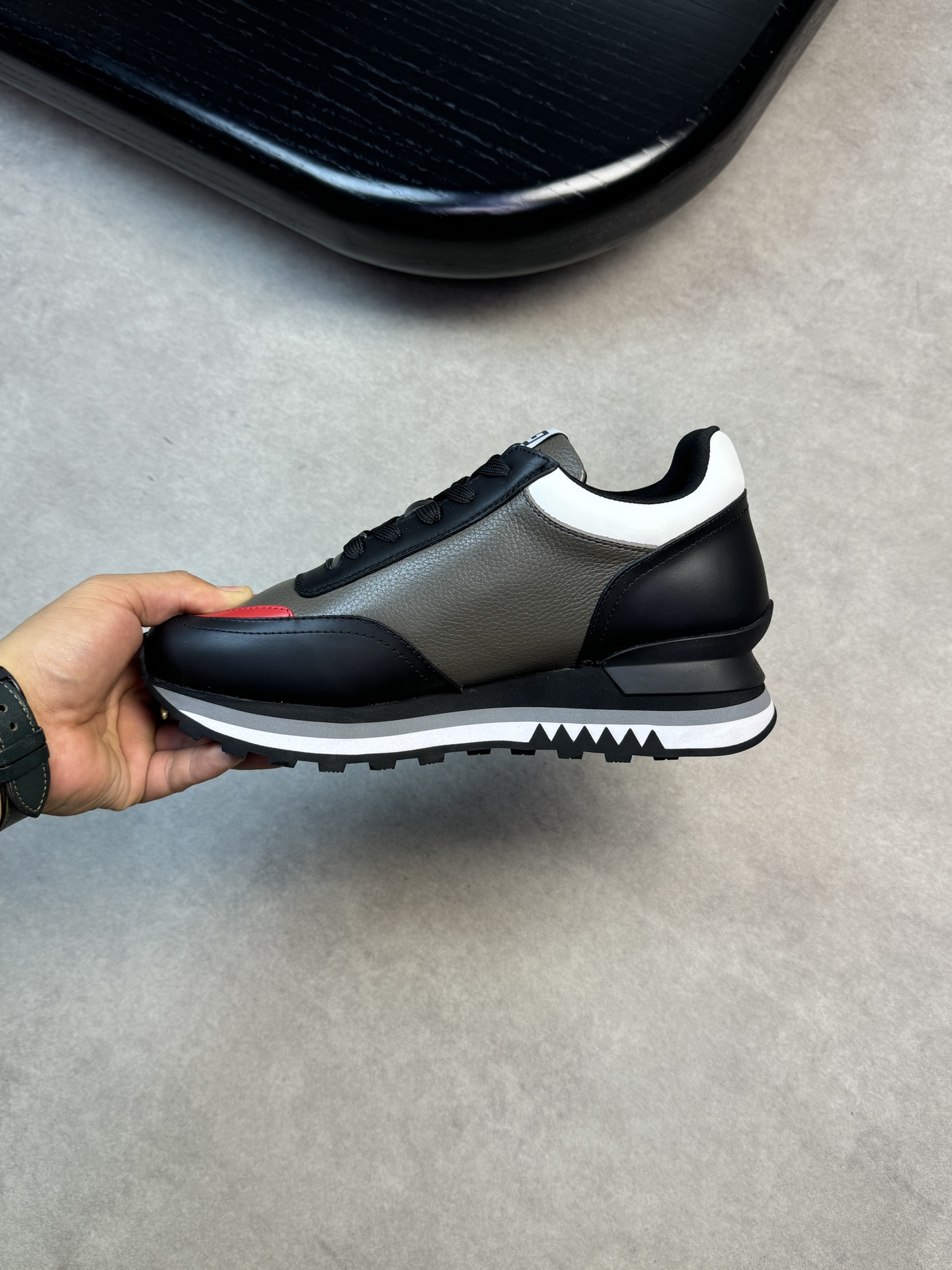 Givenchy Basic Shoes L-s