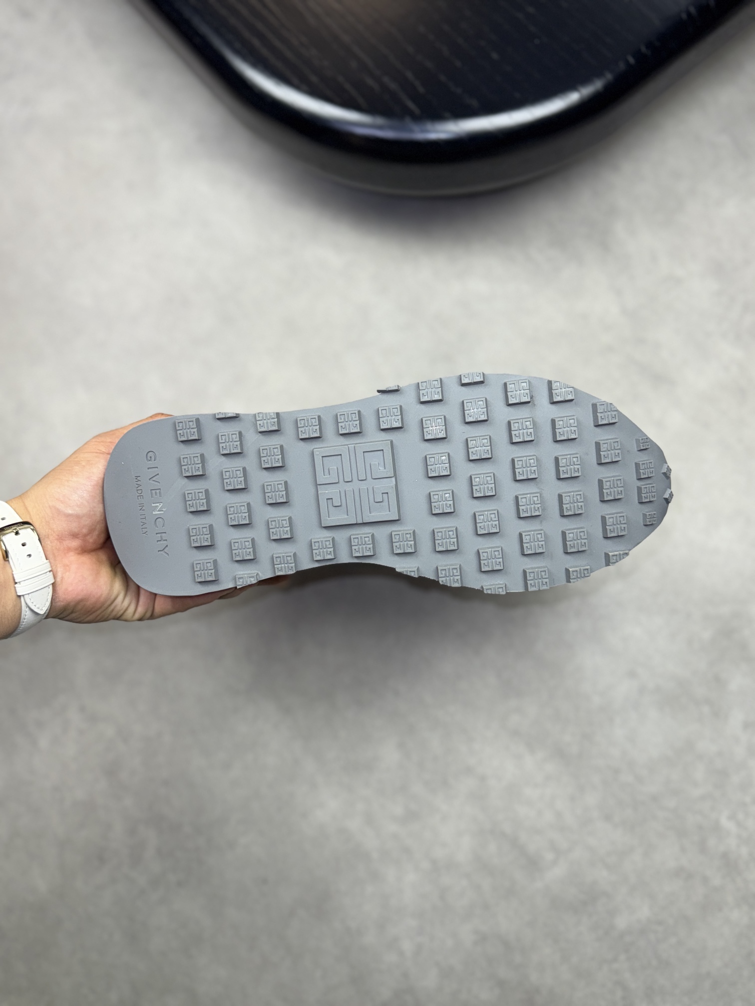 Givenchy Sneakers L-s