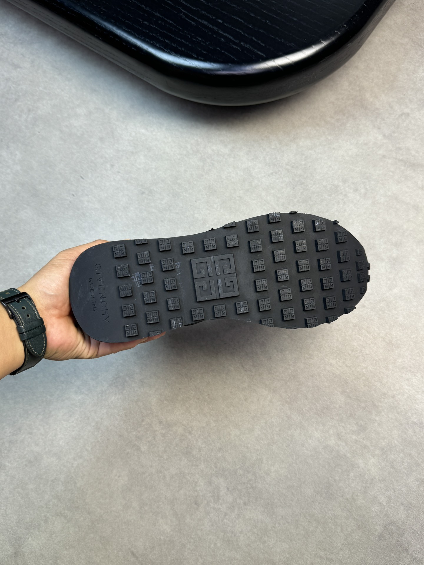 Givenchy Basic Shoes L-s