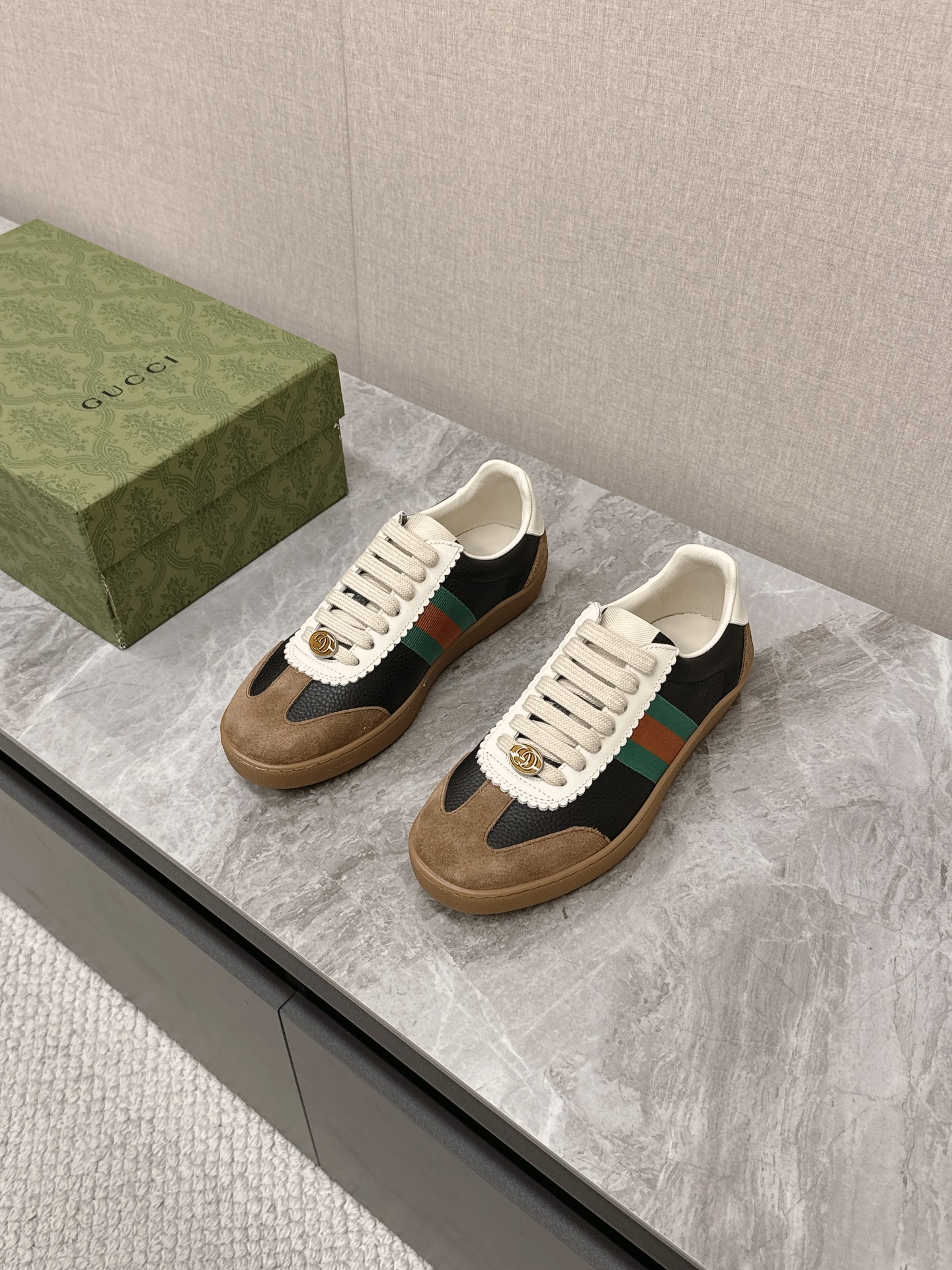 Gucci Male Sneakers Breathable S