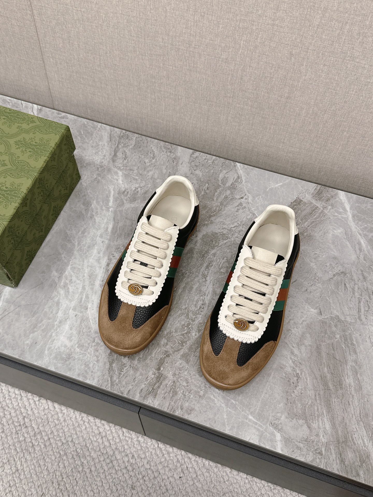 Gucci Male Sneakers Breathable S