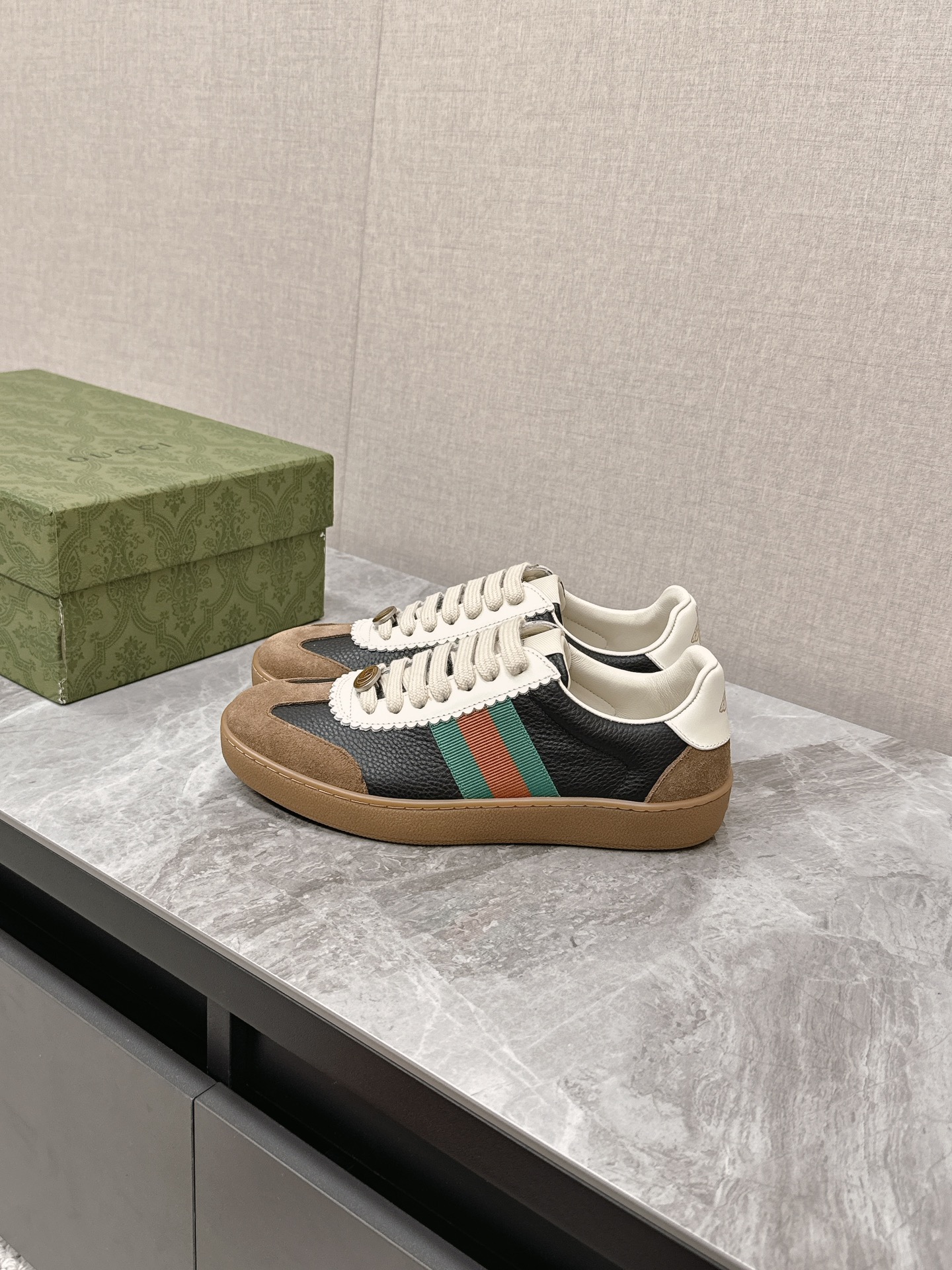 Gucci Male Sneakers Breathable S