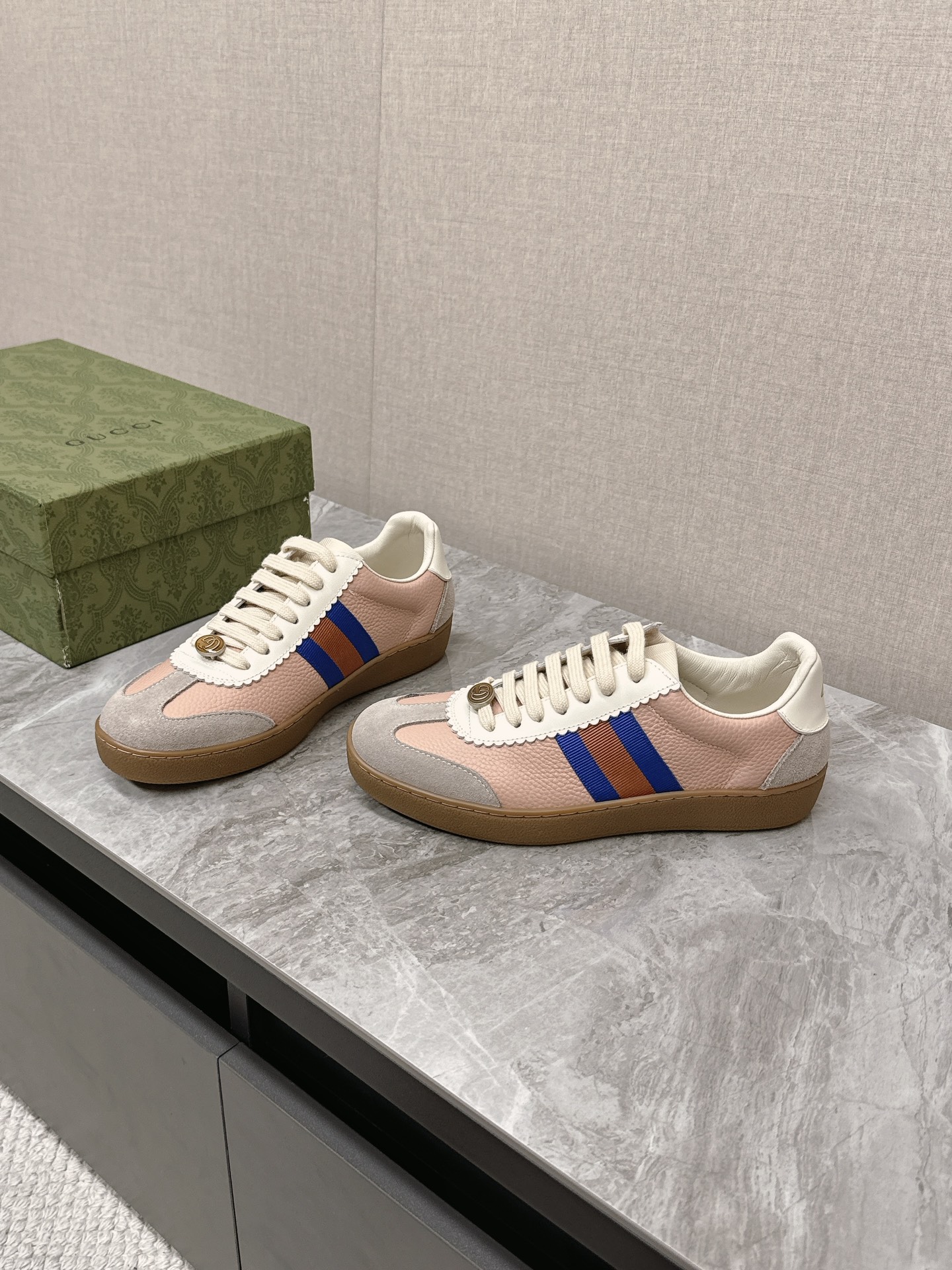 Gucci Male Sneakers Breathable S