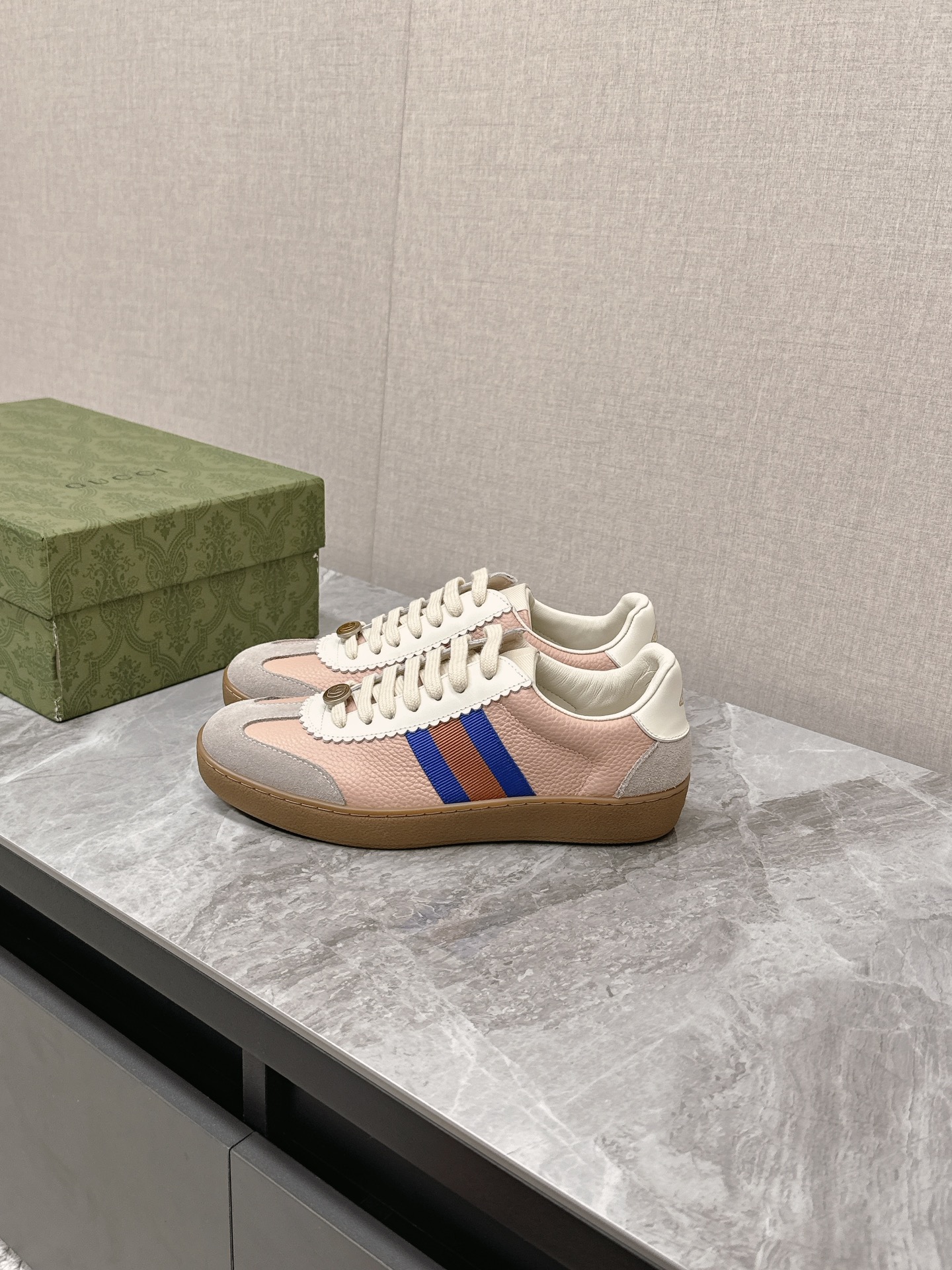 Gucci Male Sneakers Breathable S