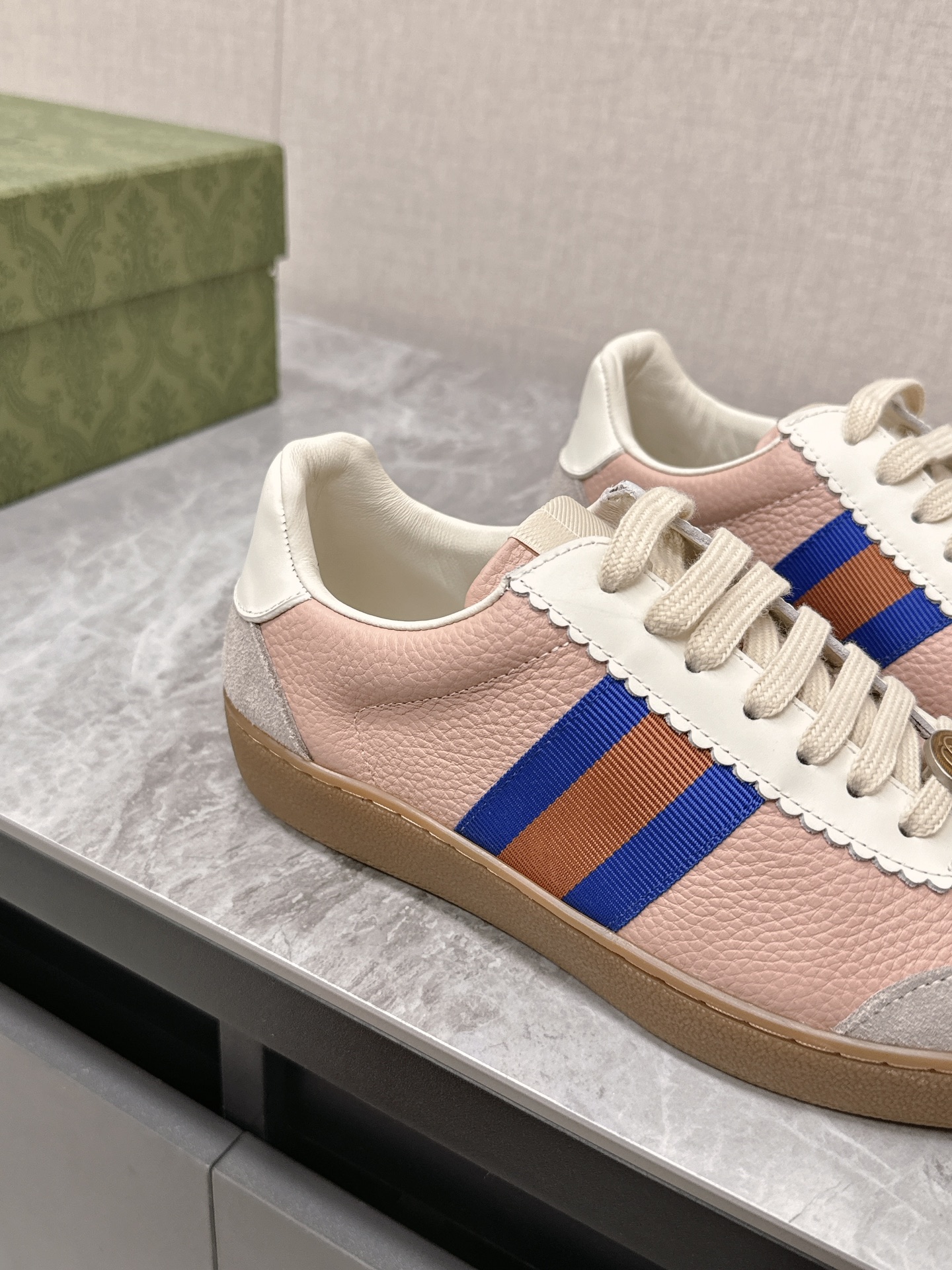 Gucci Male Sneakers Breathable S