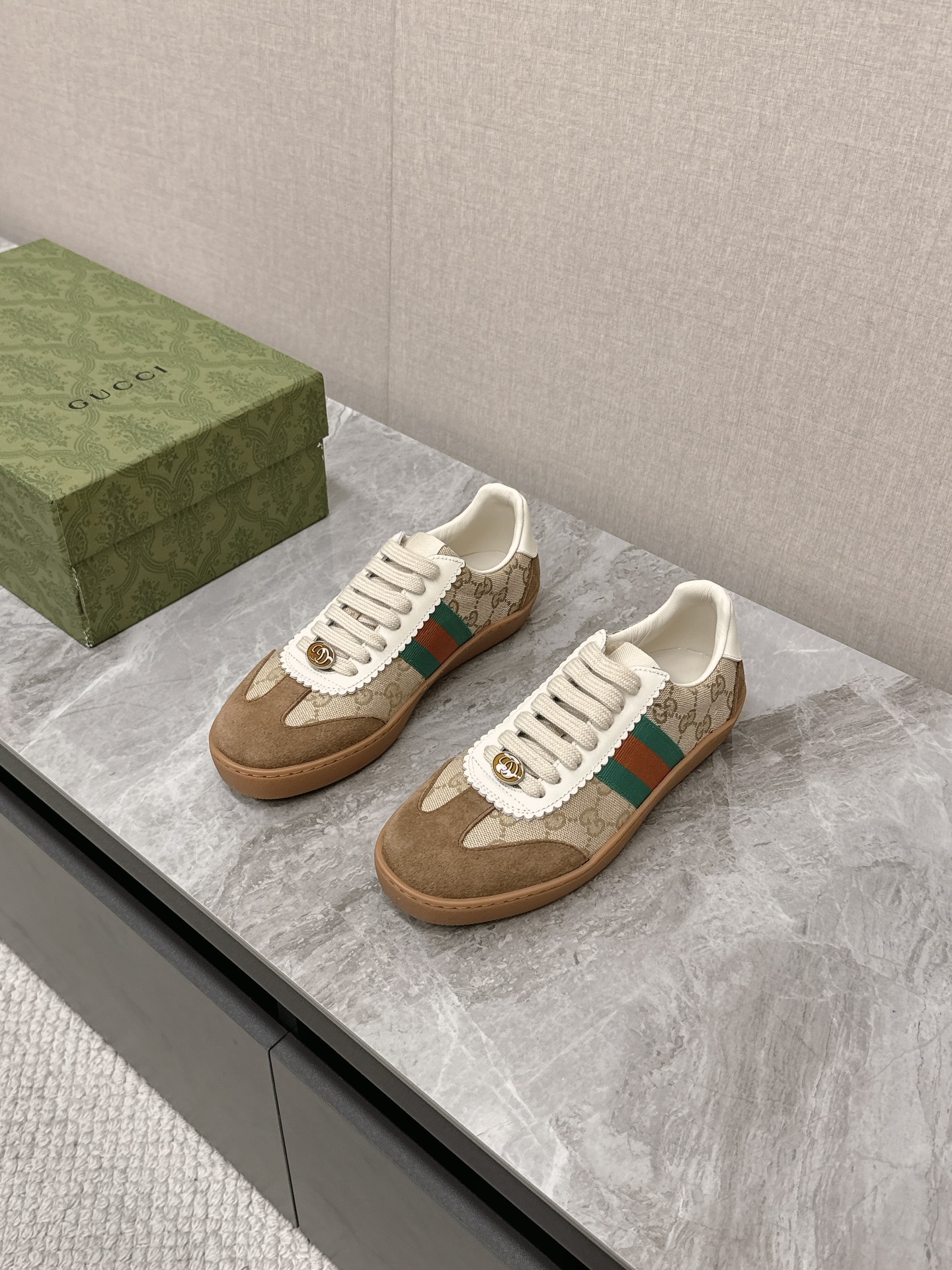 Gucci Male Sneakers Breathable S