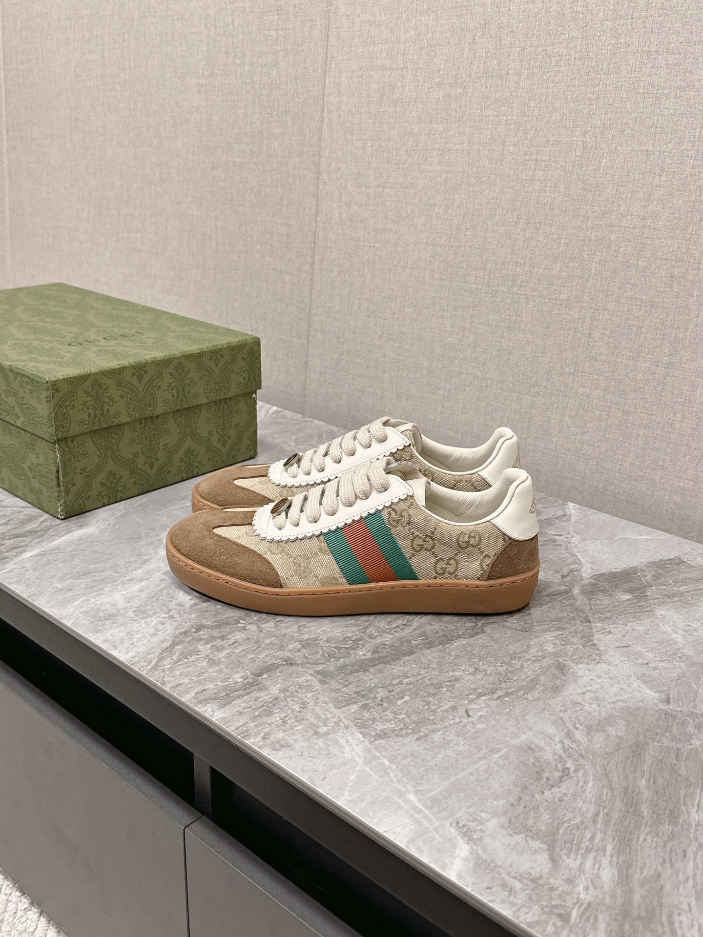 Gucci Male Sneakers Breathable S