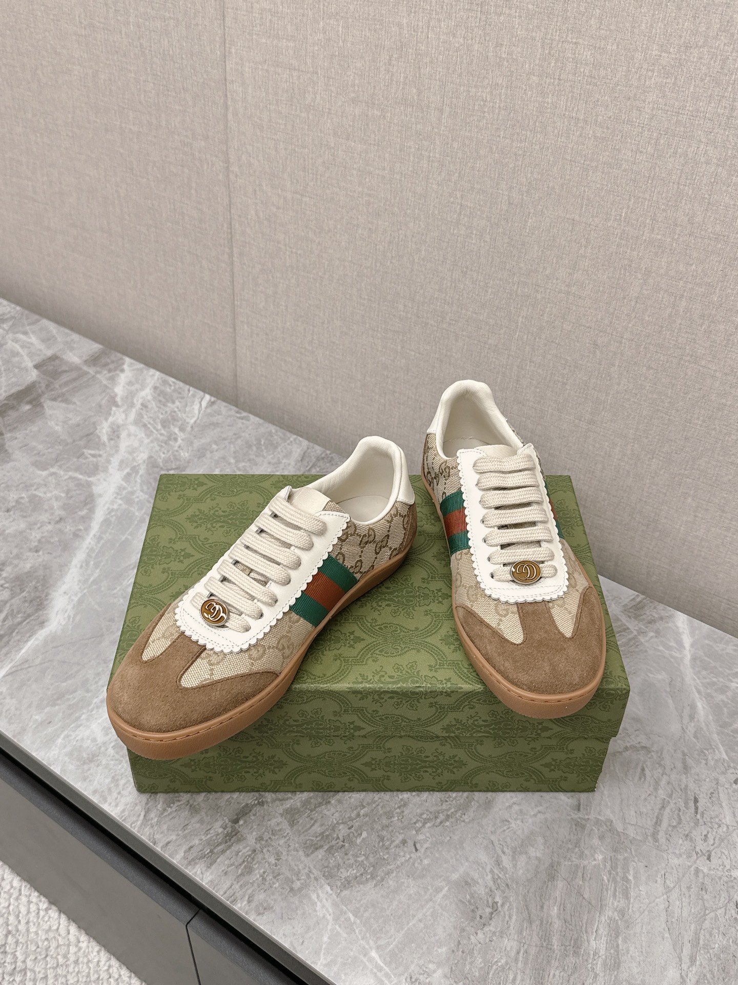 Gucci Male Sneakers Breathable S