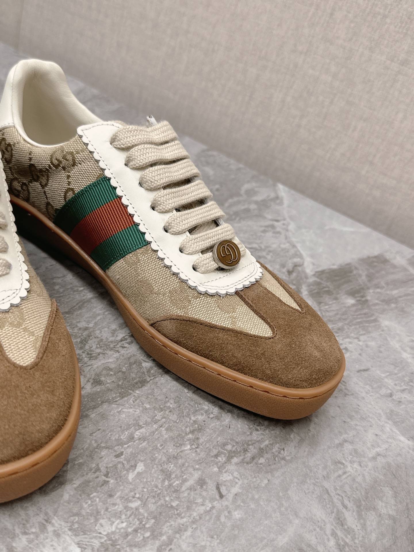 Gucci Male Sneakers Breathable S