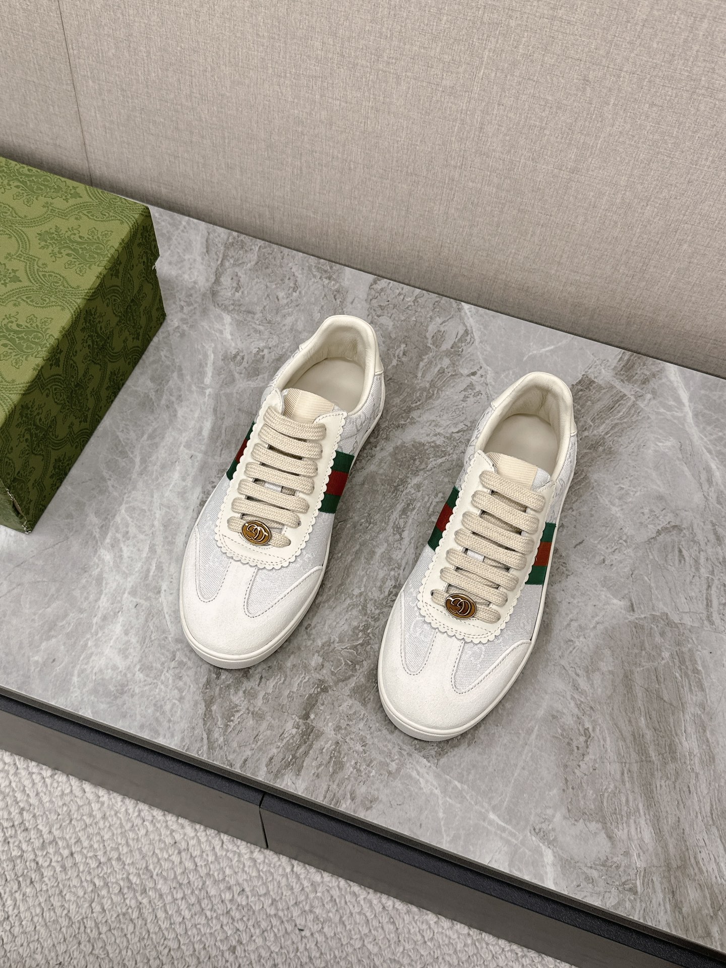 Gucci Male Sneakers Breathable S