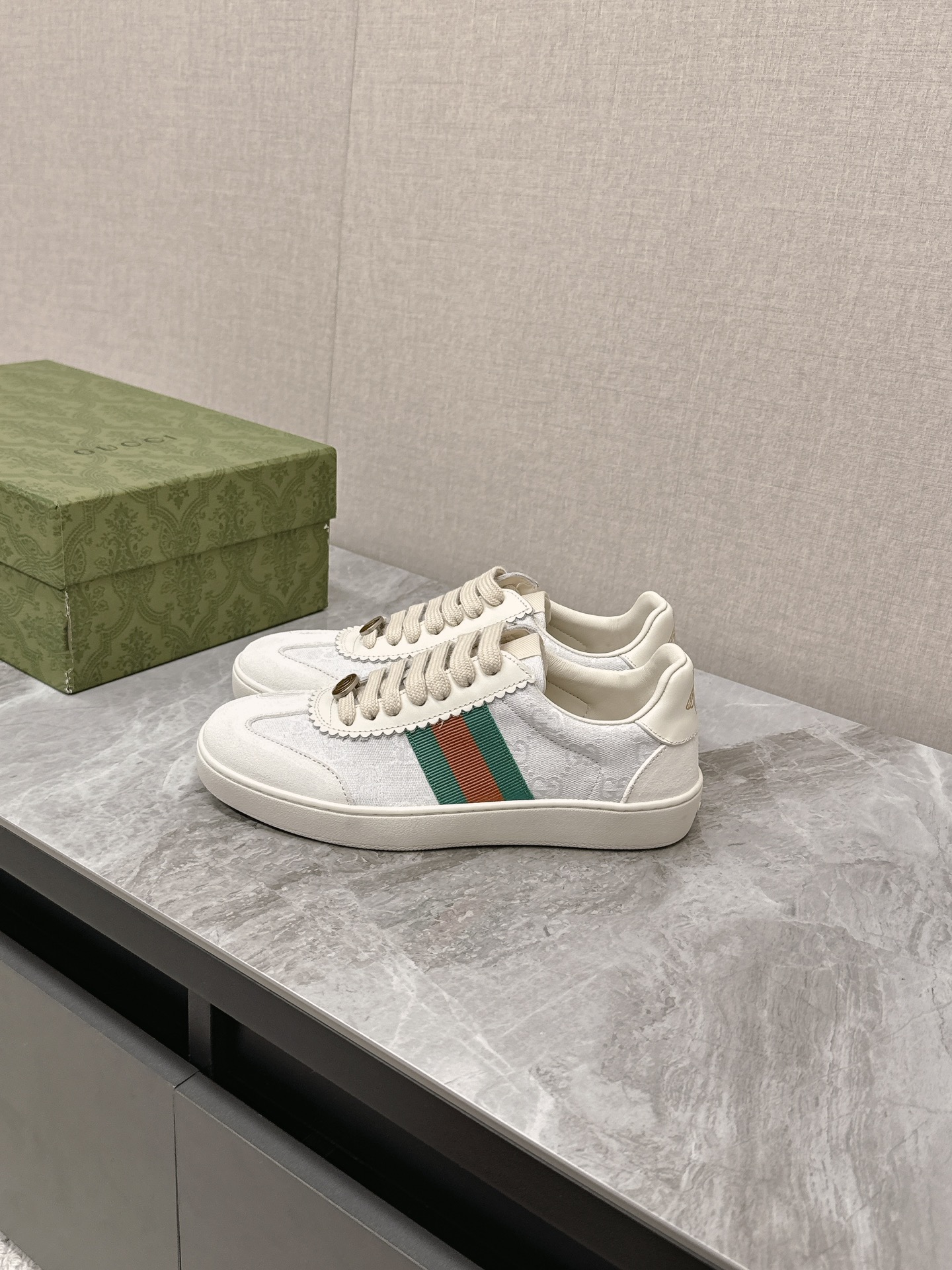 Gucci Male Sneakers Breathable S