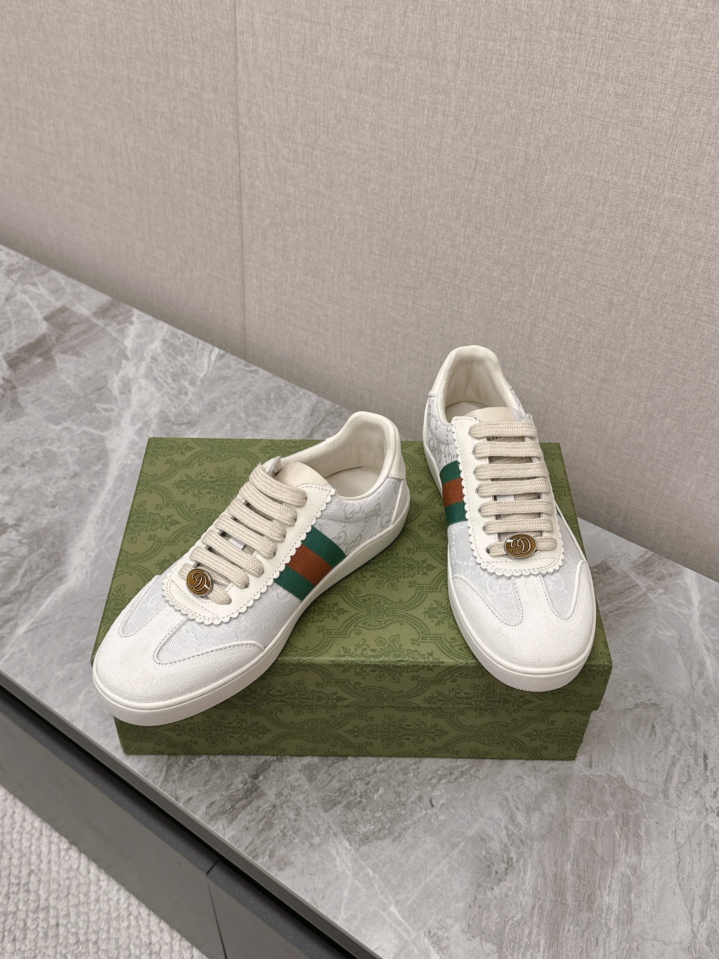 Gucci Male Sneakers Breathable S